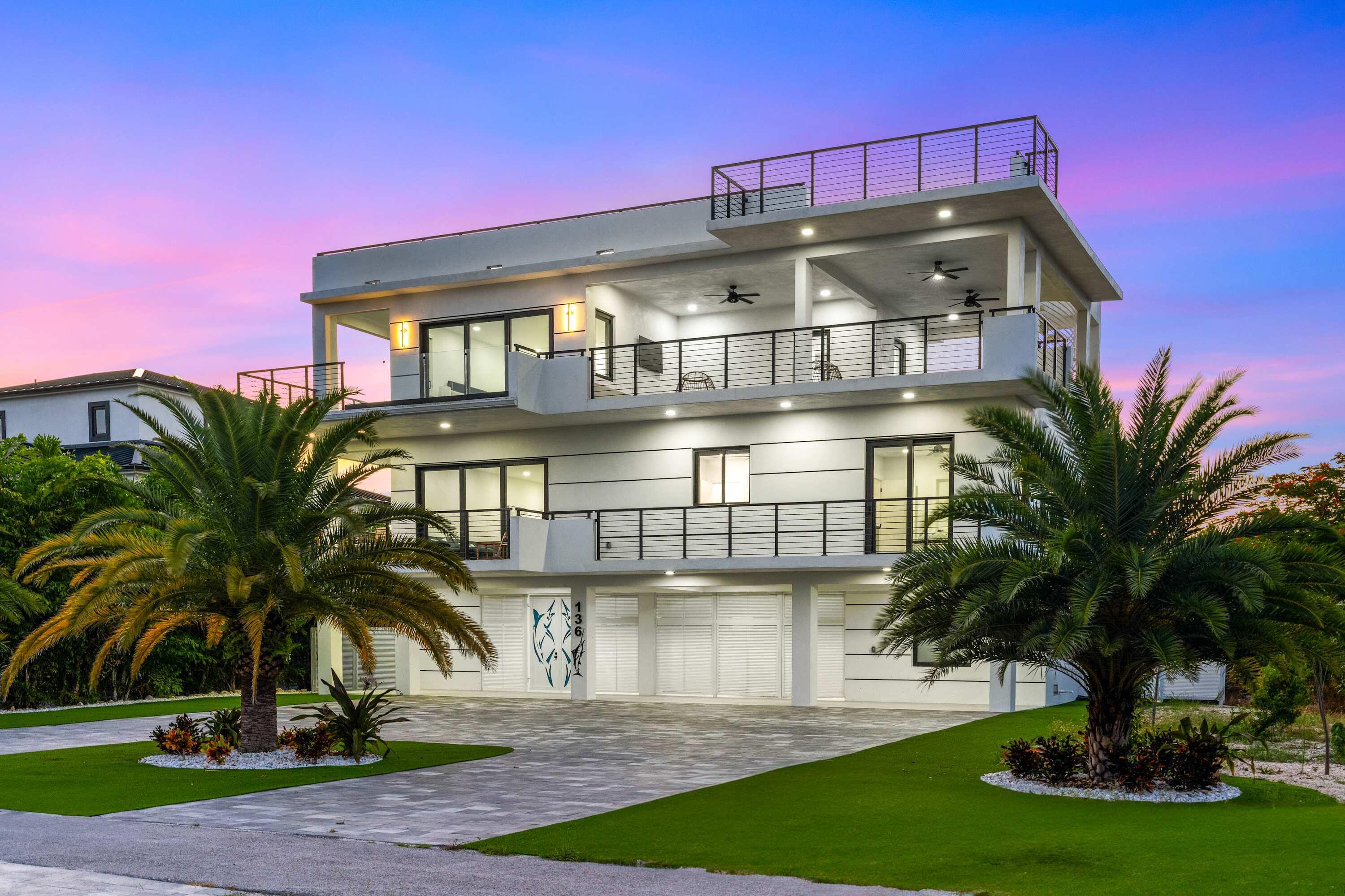 136 Coco Plum Drive Property Photo 1