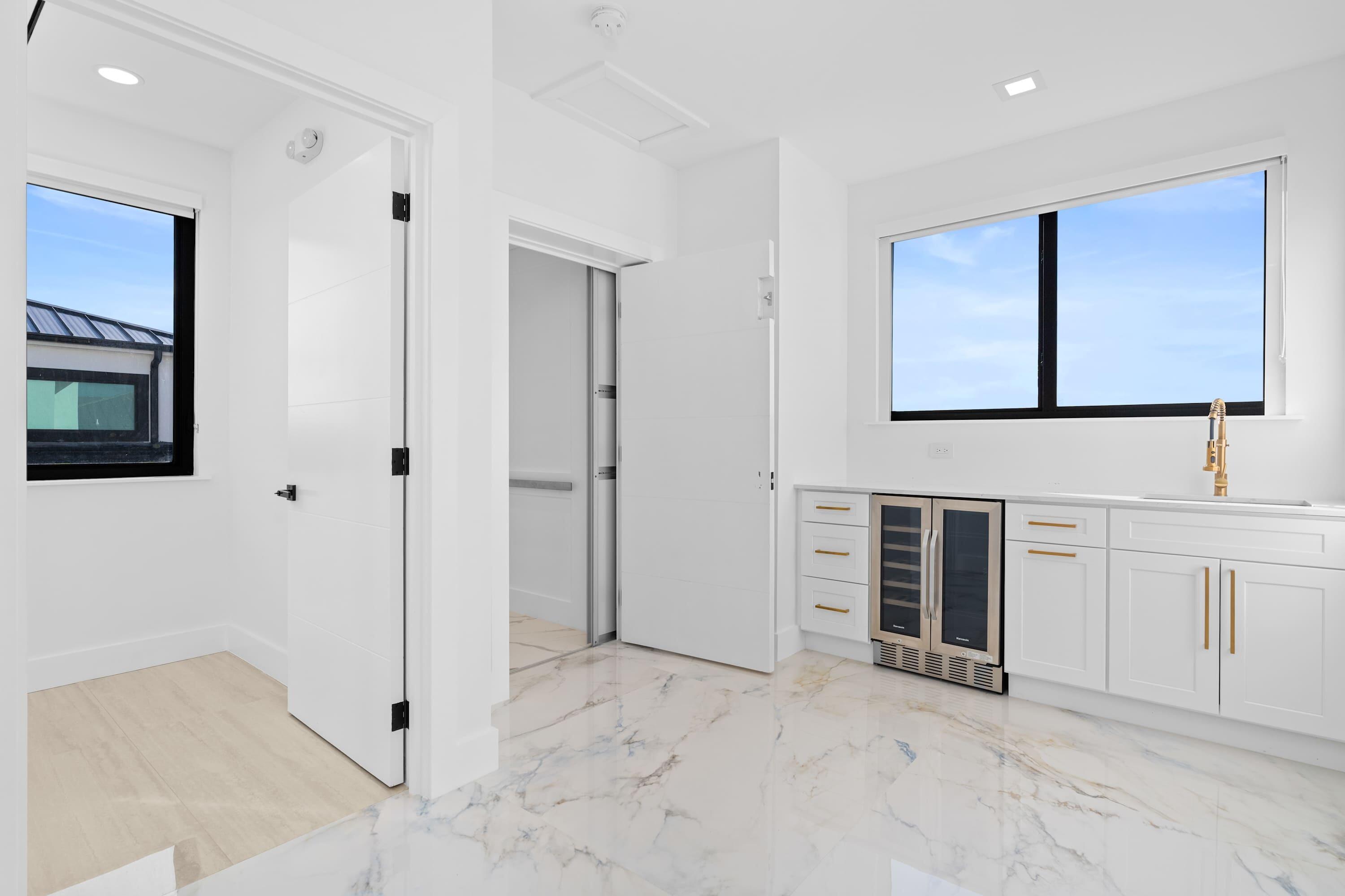 136 Coco Plum Drive Property Photo 23