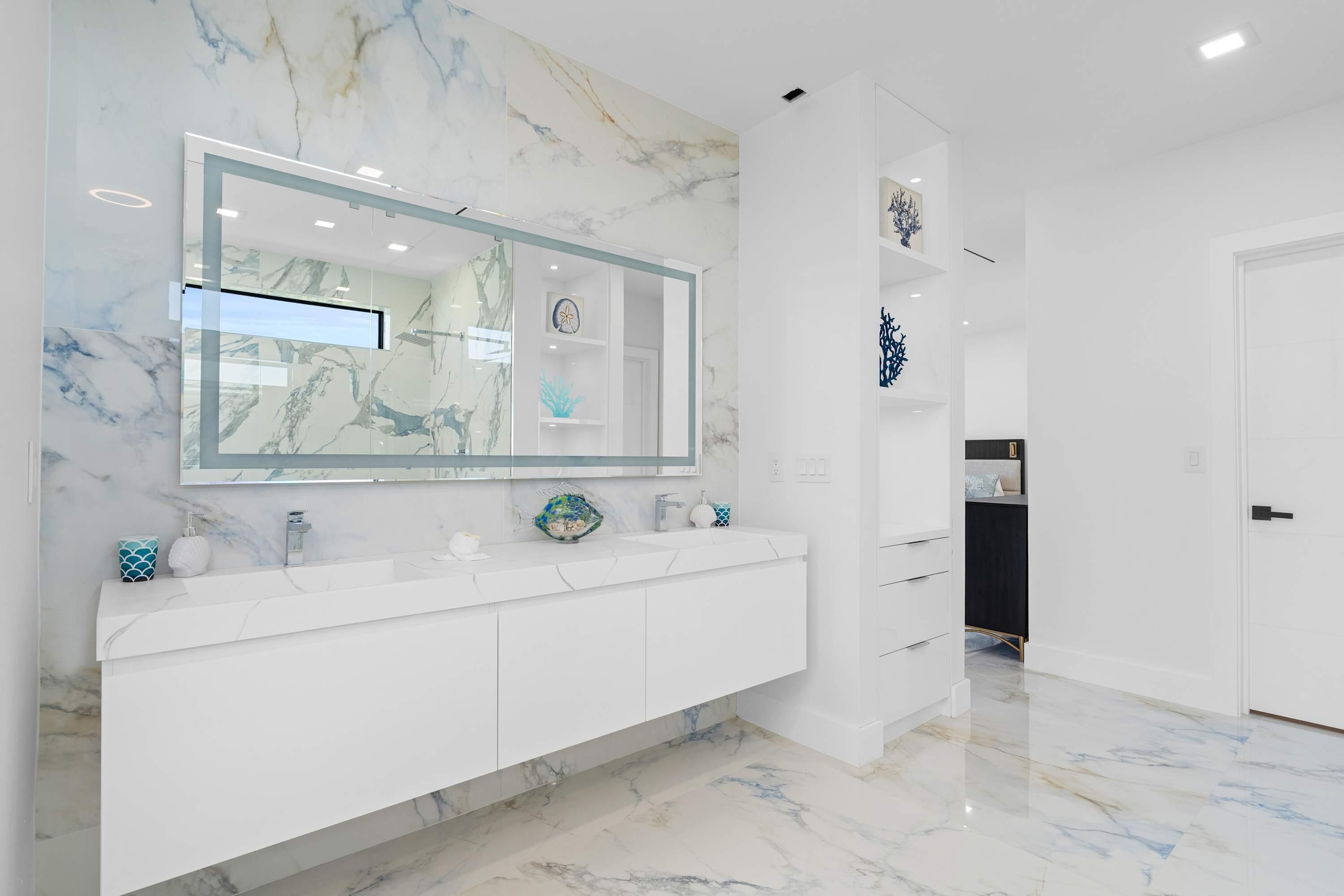 136 Coco Plum Drive Property Photo 48