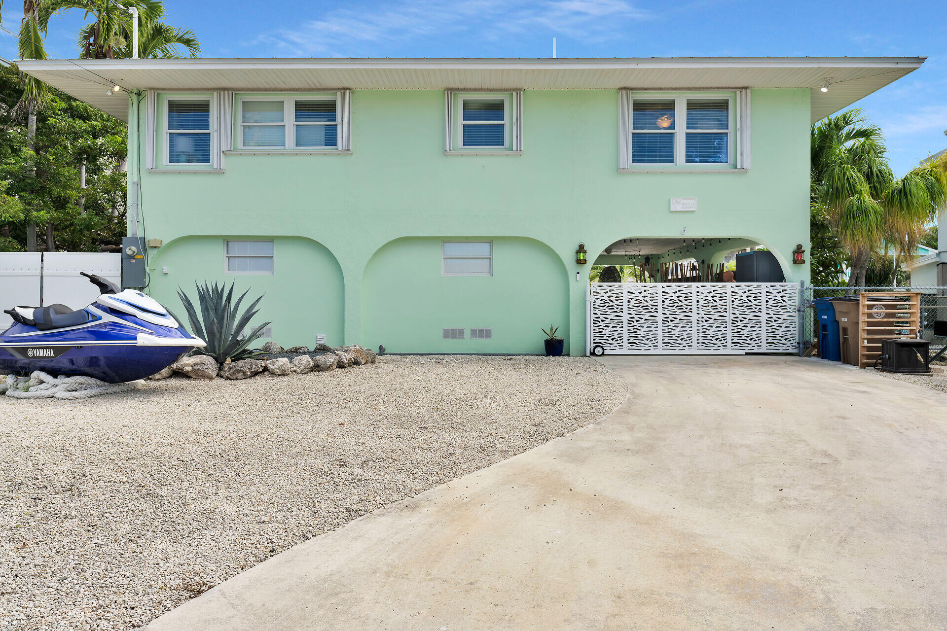 2110 Dolphin Drive Property Photo 44