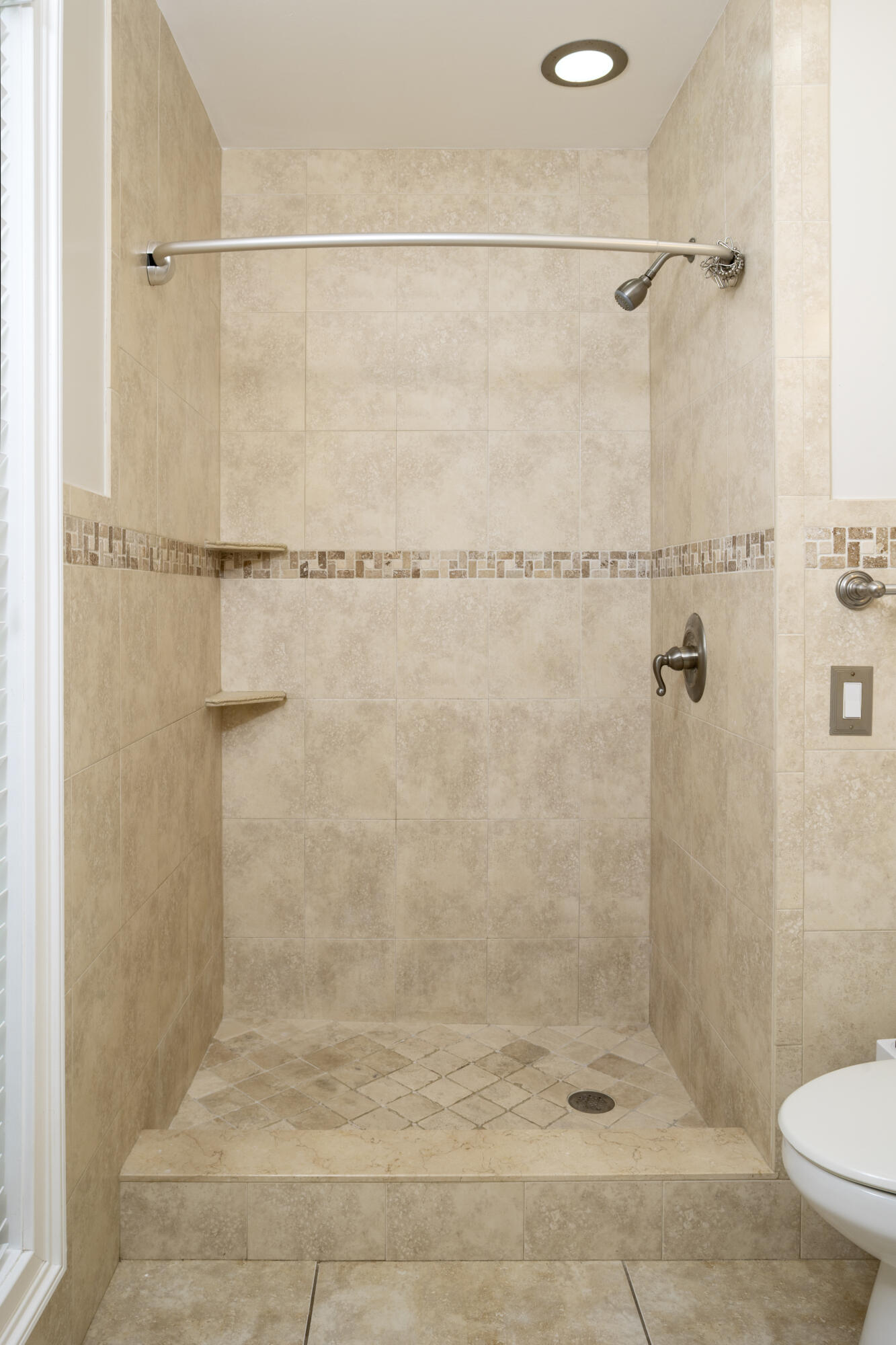 750 Prado Circle Property Photo 11