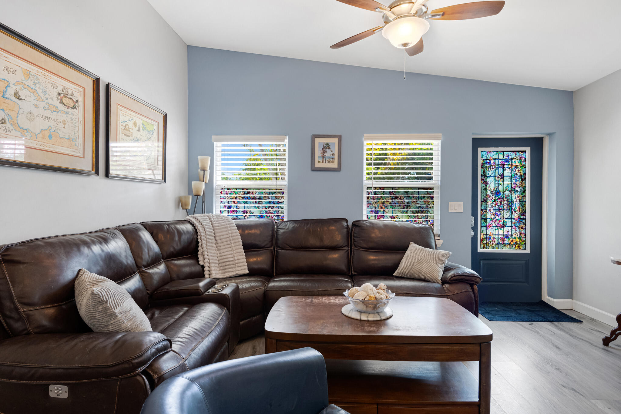 3711 Duck Avenue Property Photo 4