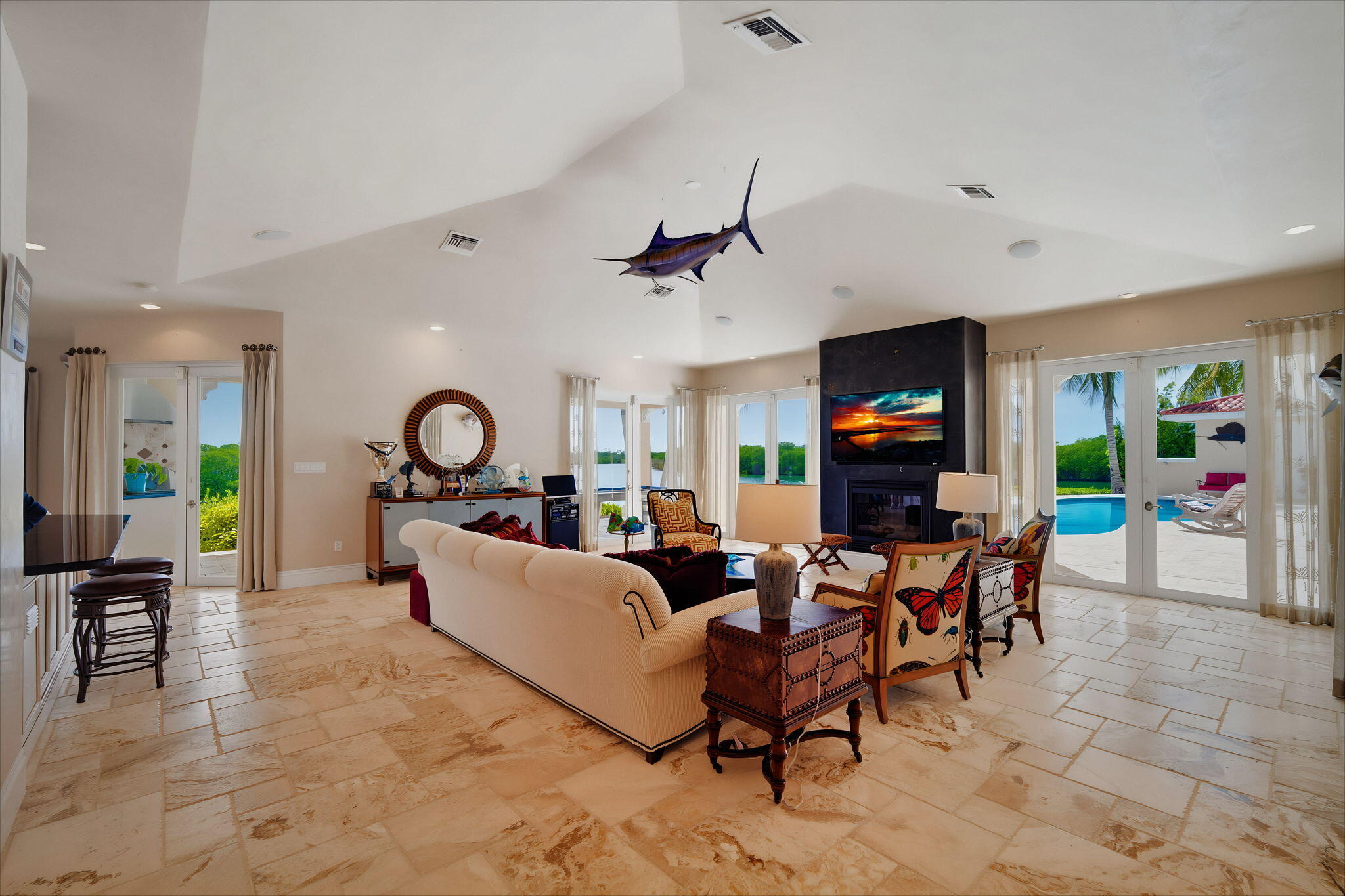 1903 Sombrero Boulevard Property Photo 5