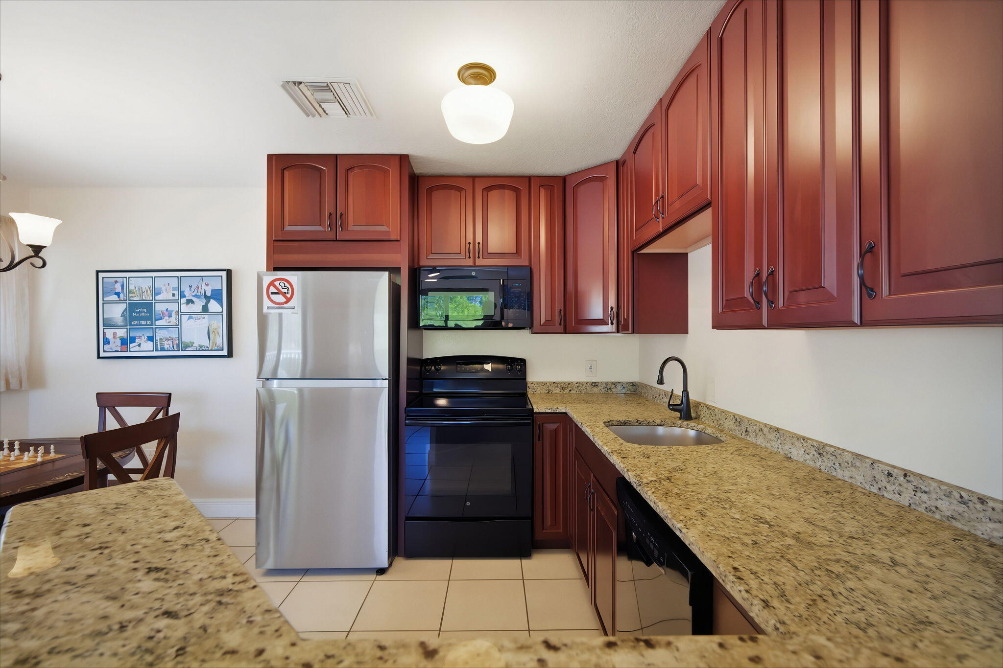 9104 Aviation Boulevard Property Photo 11