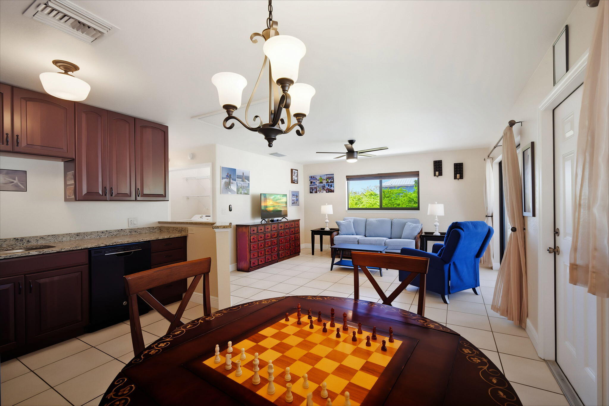 9104 Aviation Boulevard Property Photo 12