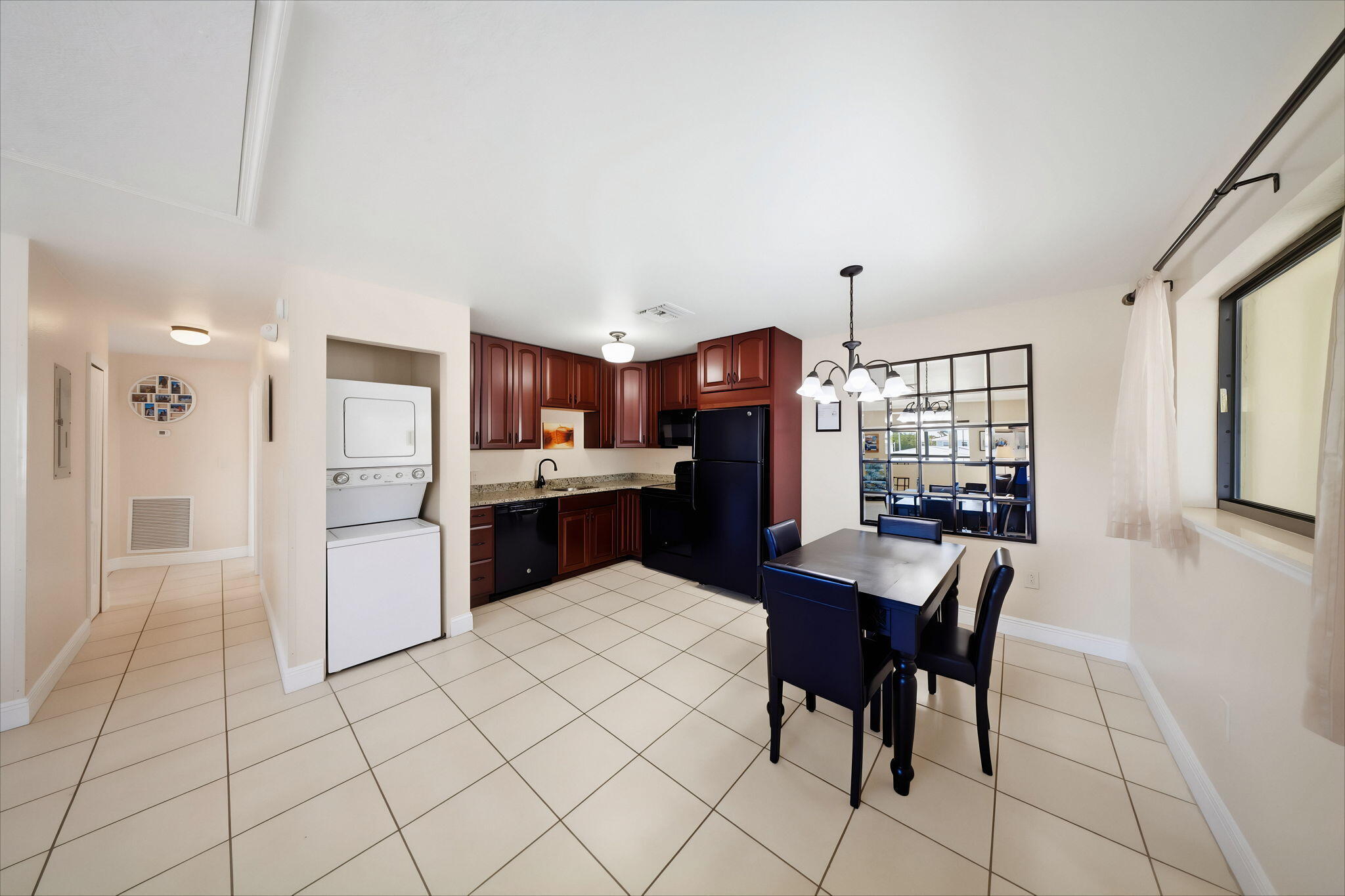9104 Aviation Boulevard Property Photo 26