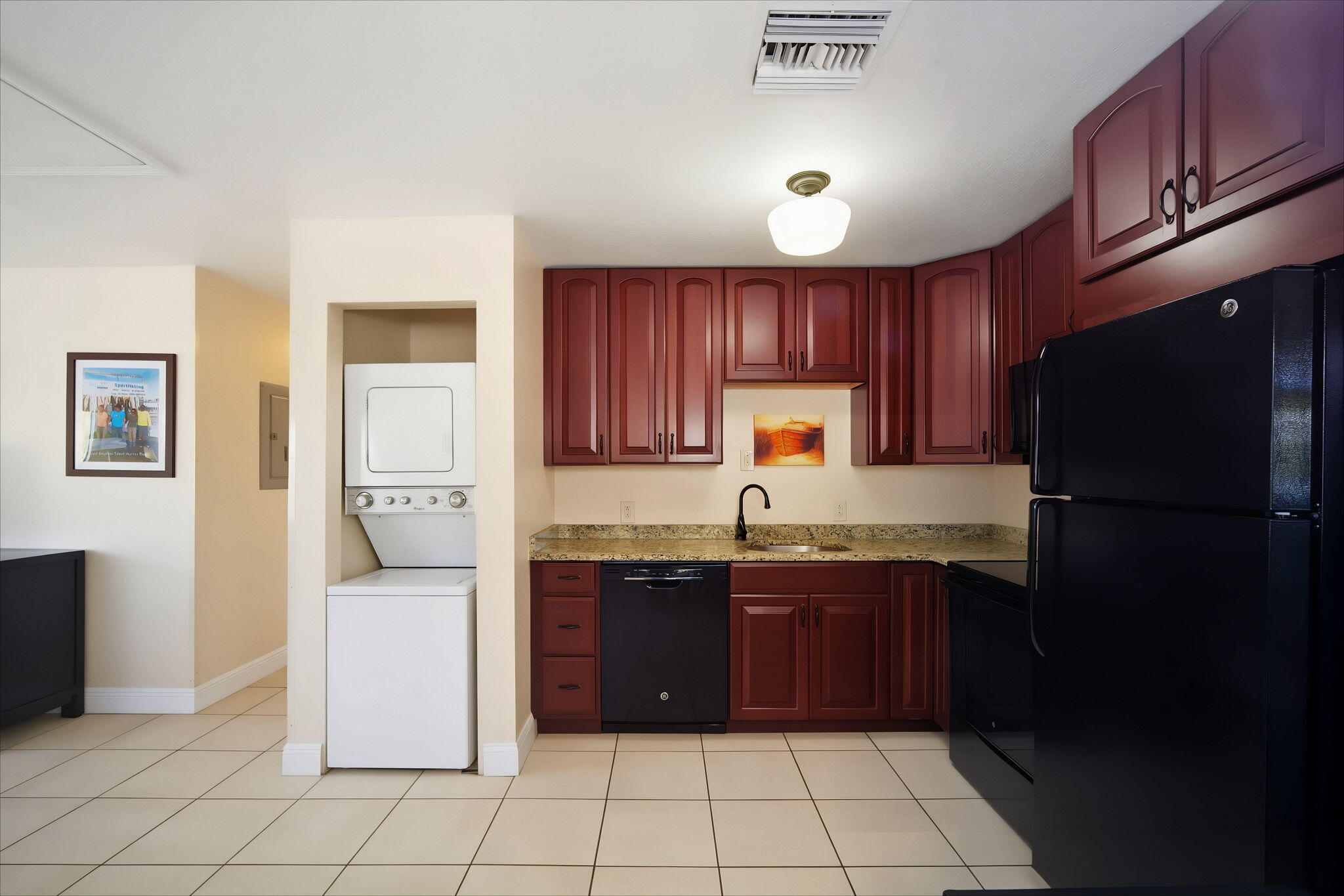 9104 Aviation Boulevard Property Photo 27