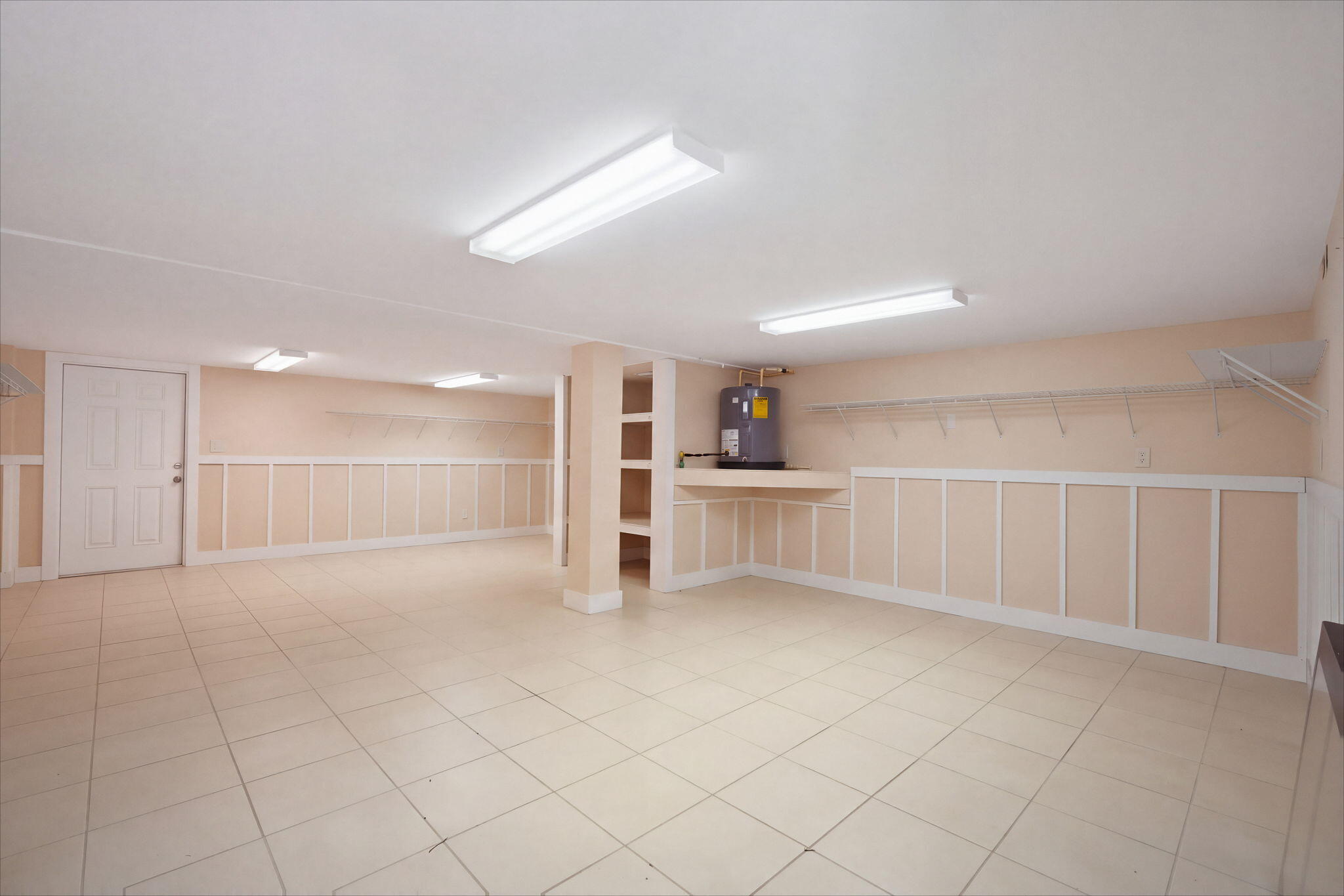 9104 Aviation Boulevard Property Photo 42