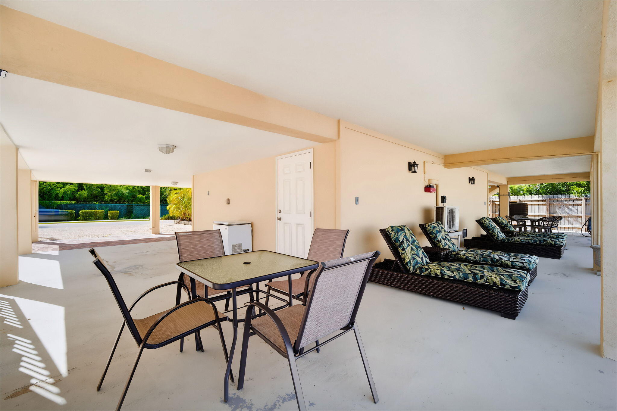 9104 Aviation Boulevard Property Photo 50