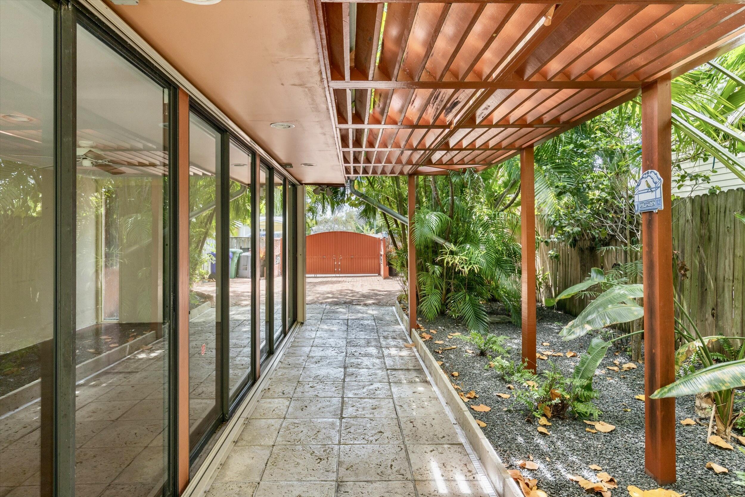 2309 Flagler Avenue Property Photo 53