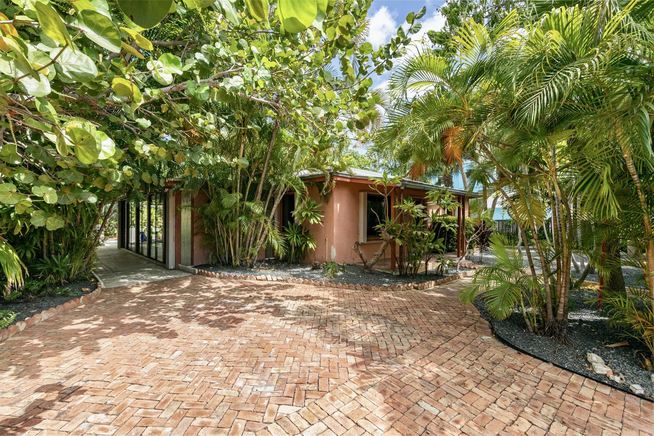 2309 Flagler Avenue Property Photo 59