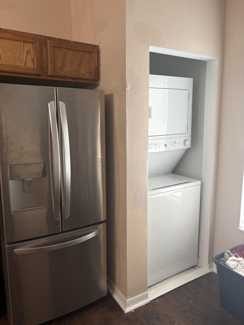 48 7th Avenue Property Photo 11
