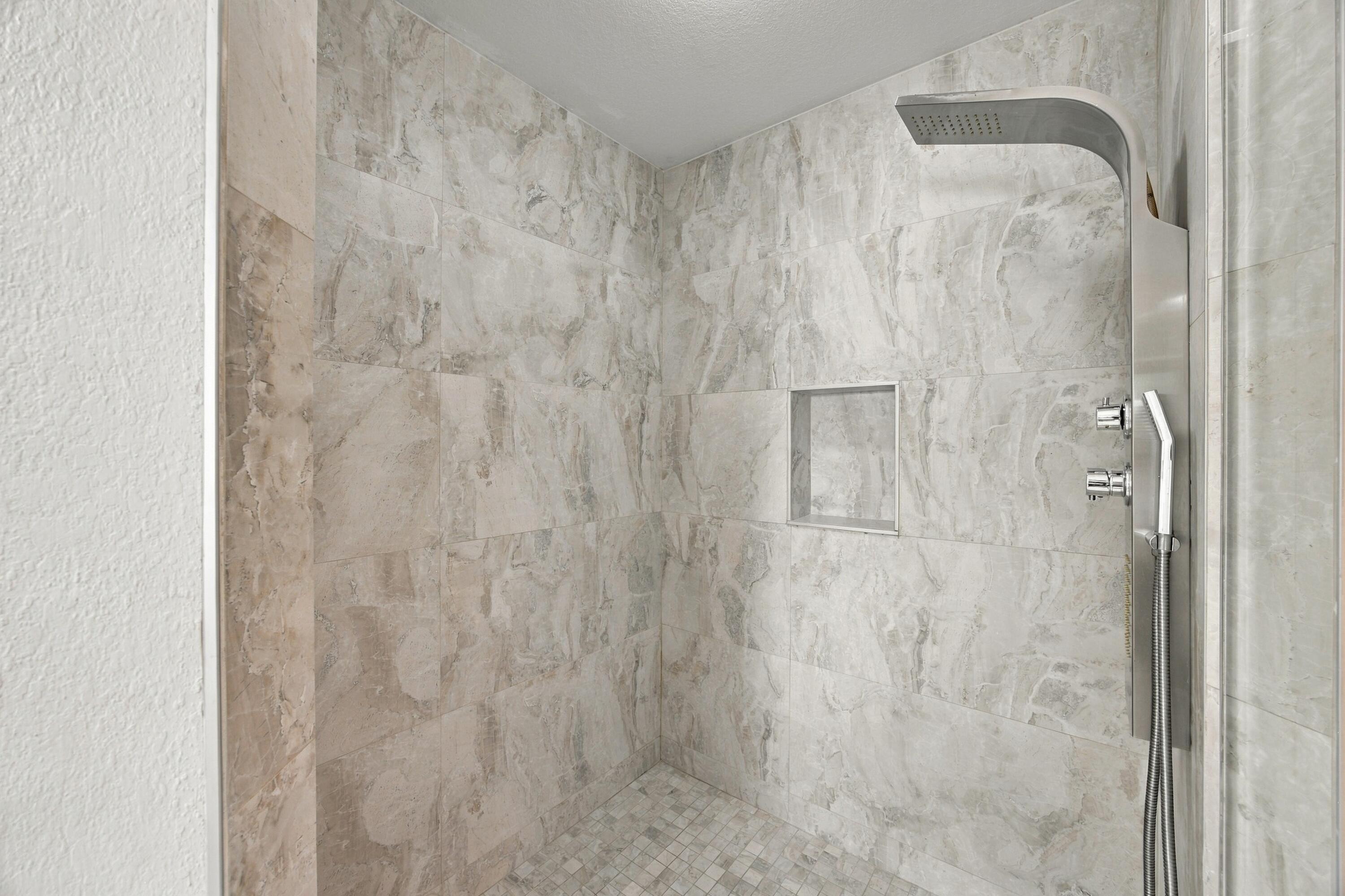 5607 College Road # B302 Property Photo 36