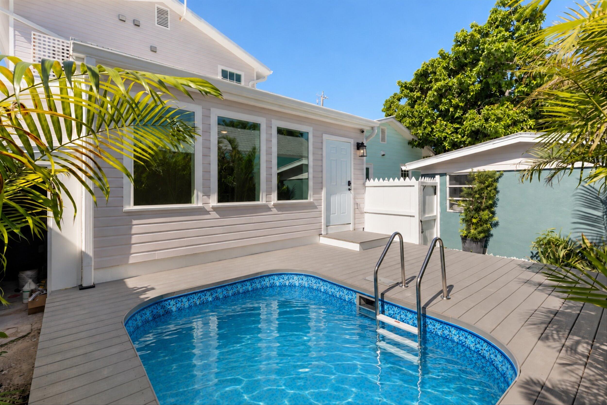1105 Watson Street Property Photo 3