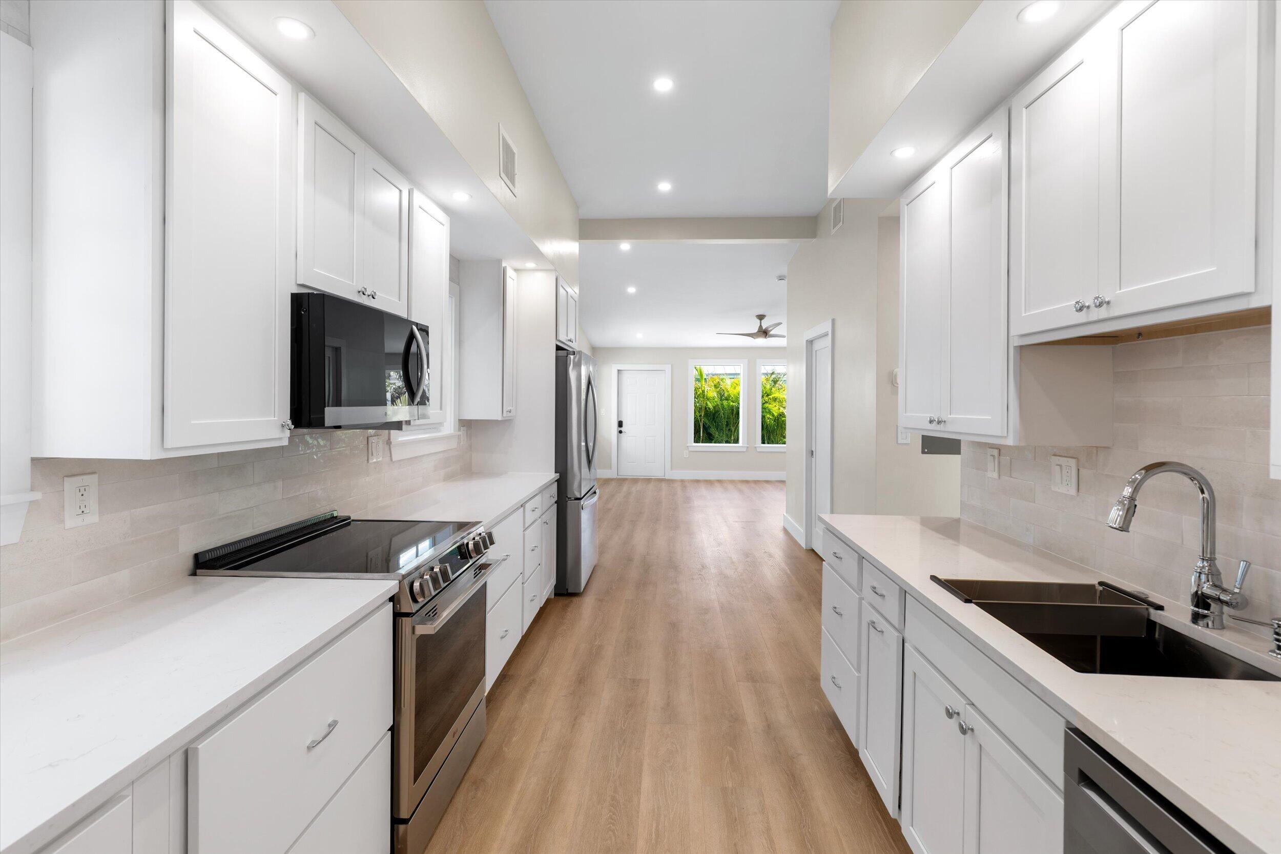 1105 Watson Street Property Photo 6