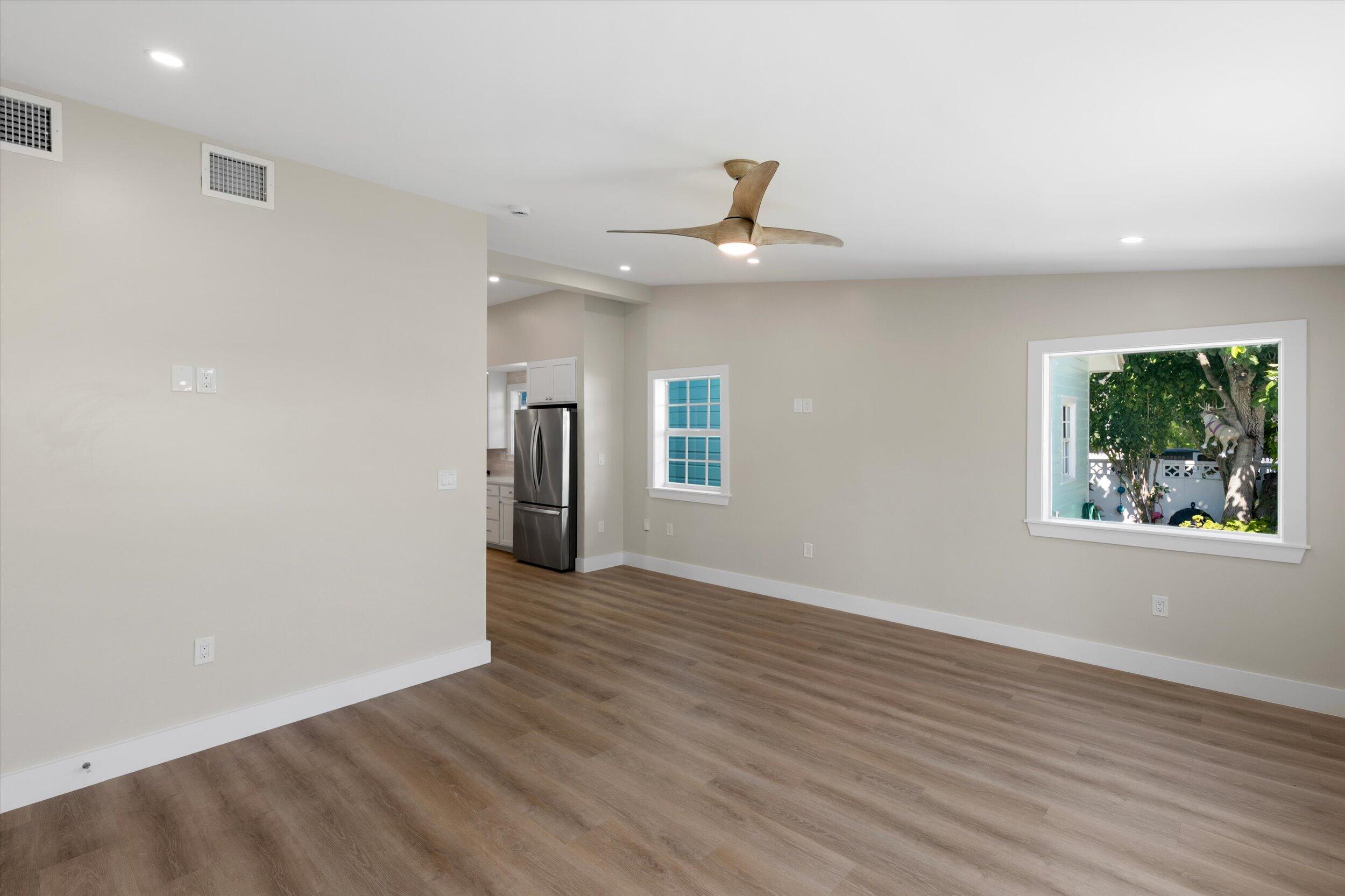 1105 Watson Street Property Photo 9