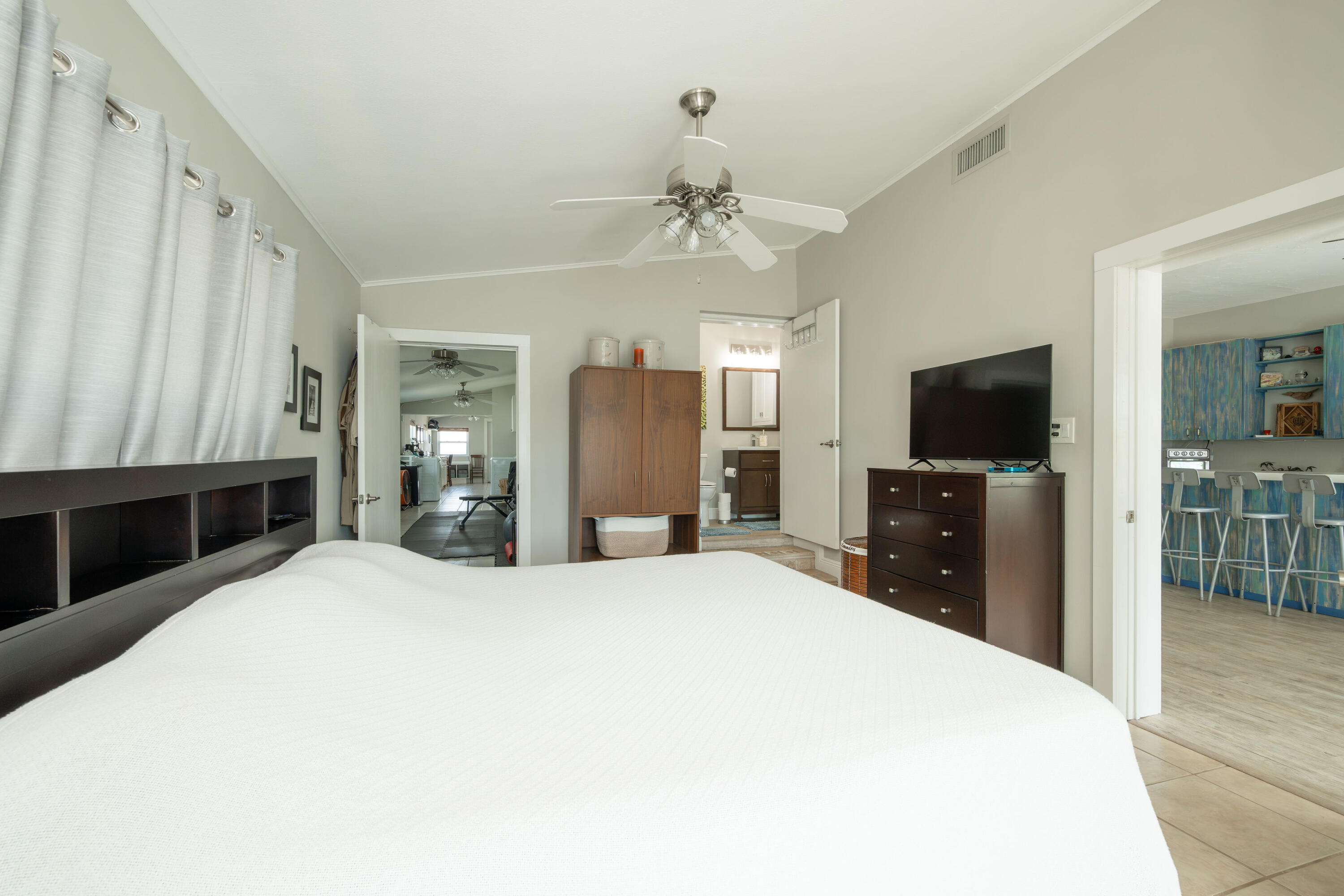 25a 12th Avenue Property Photo 12