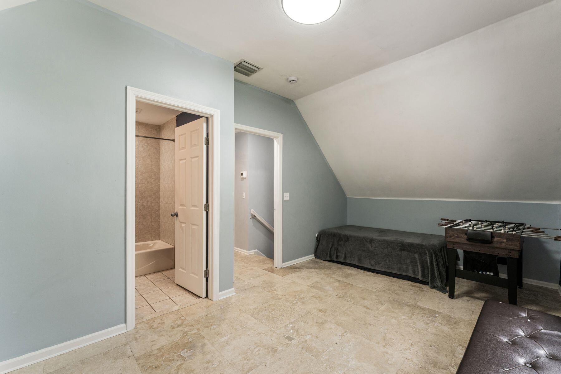 64 Golf Club Drive Property Photo 17