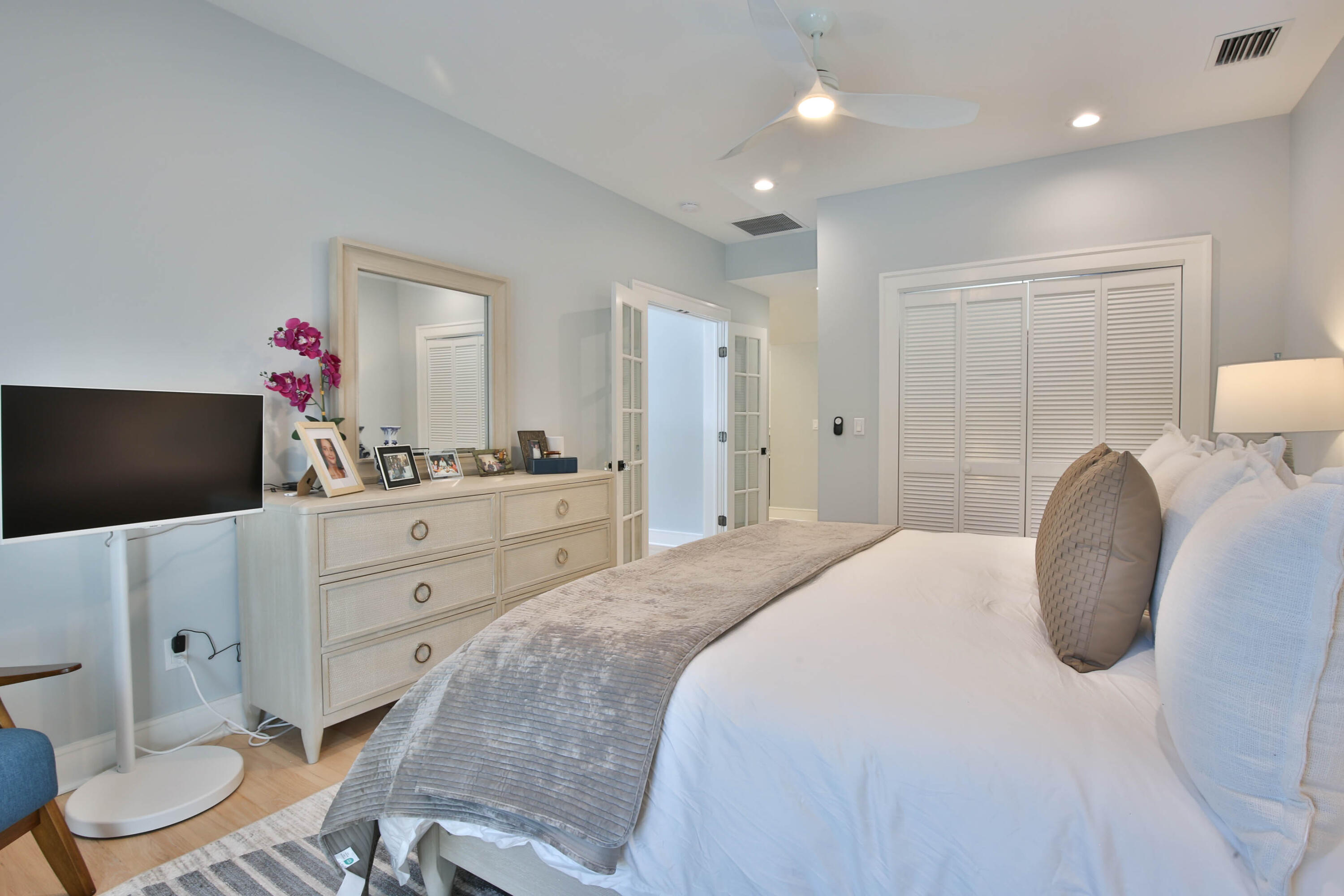 813 Thomas Street Property Photo 22