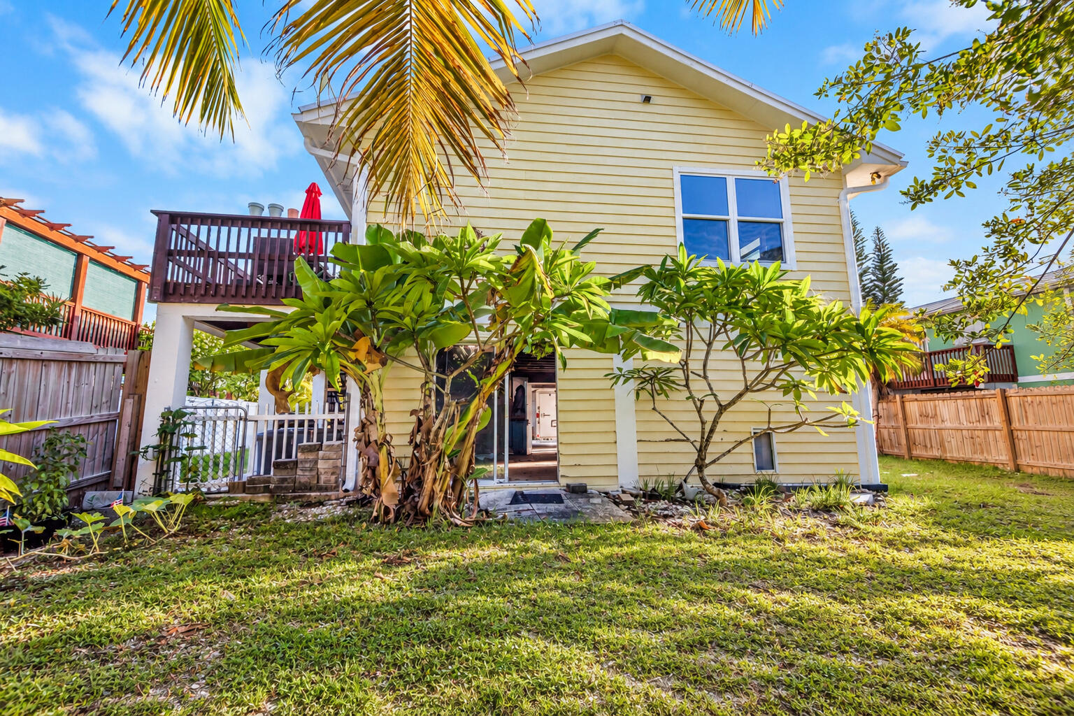 29283 Coconut Palm Drive Property Photo 13