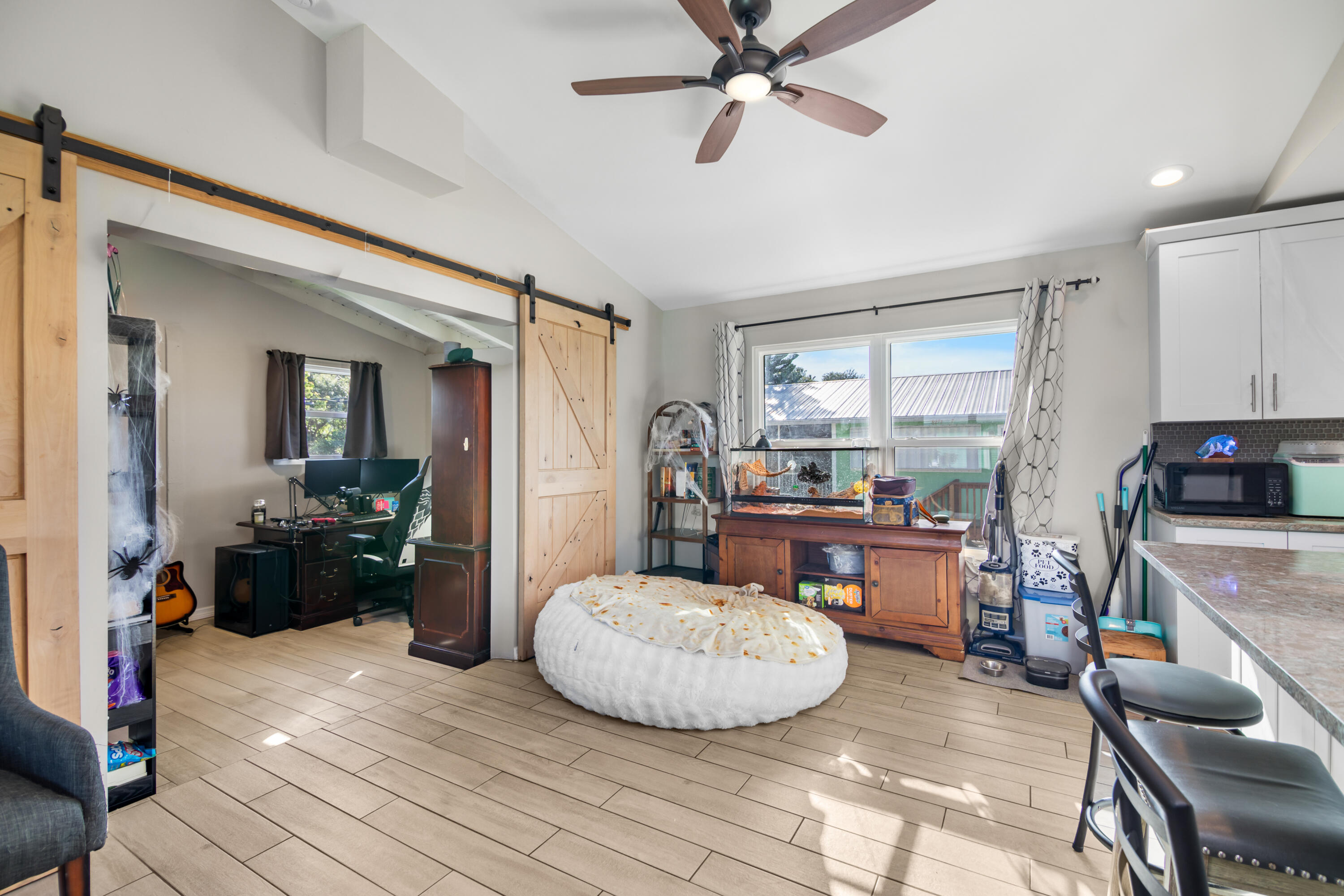 29283 Coconut Palm Drive Property Photo 24