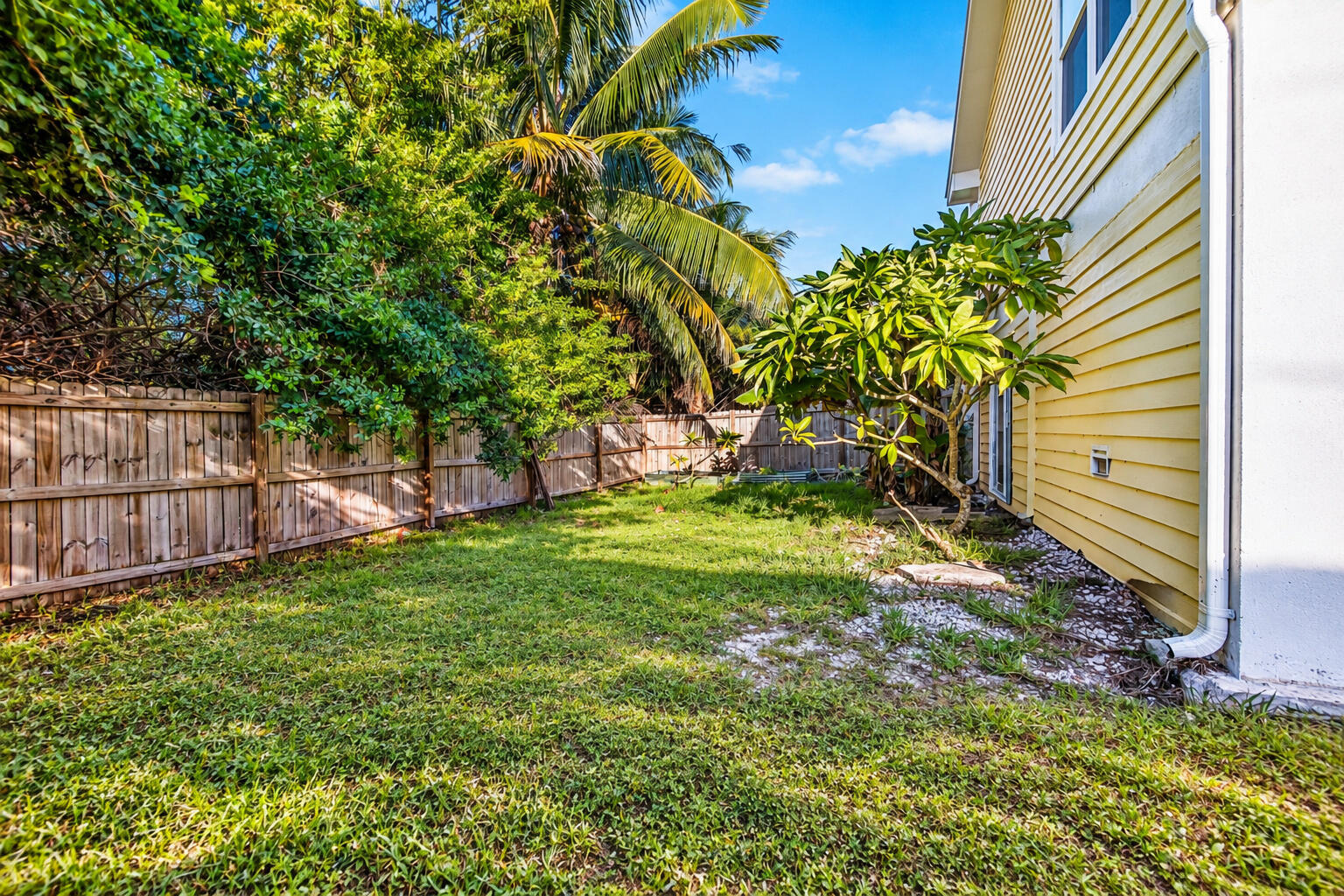 29283 Coconut Palm Drive Property Photo 27