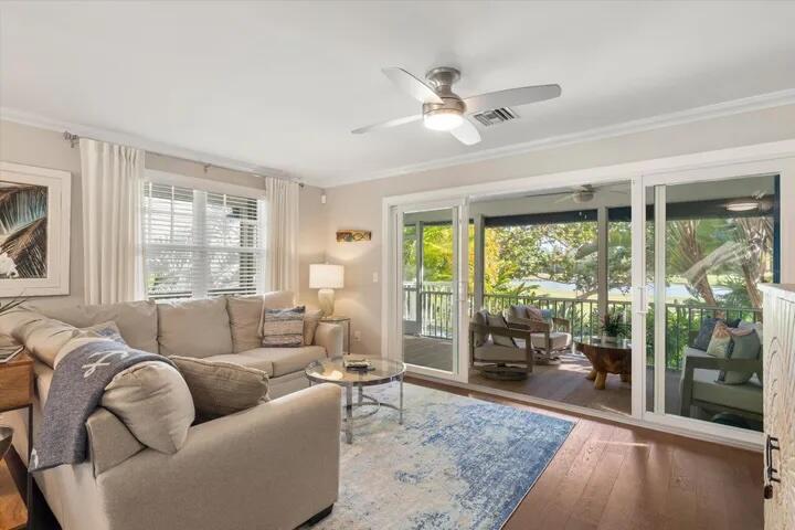 8 Golf Club Drive Property Photo 3