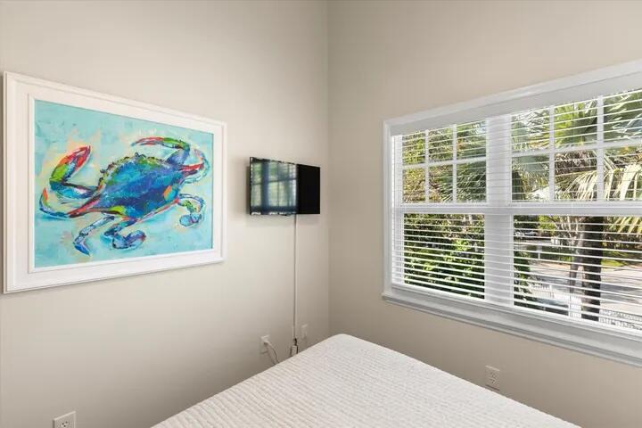 8 Golf Club Drive Property Photo 32