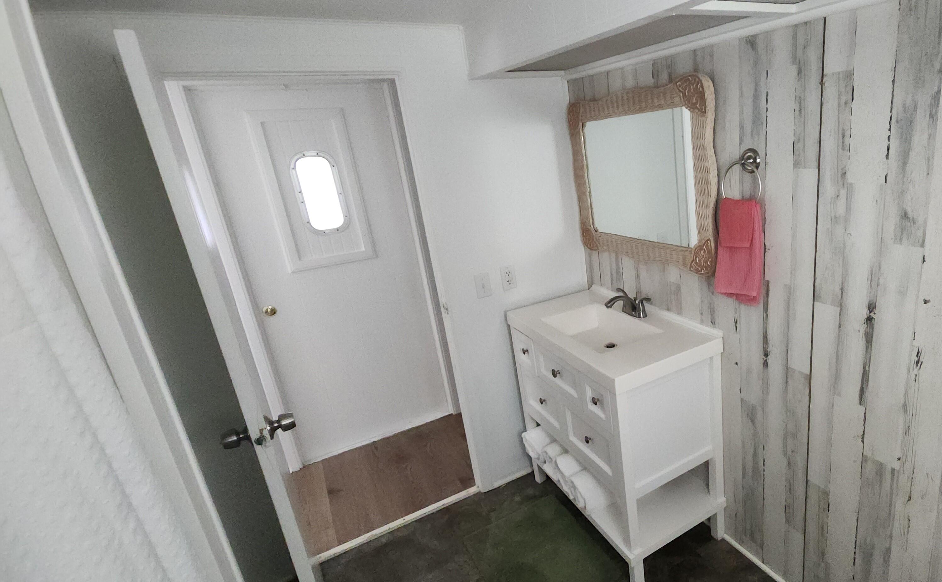 41 Tina Place Property Photo 12