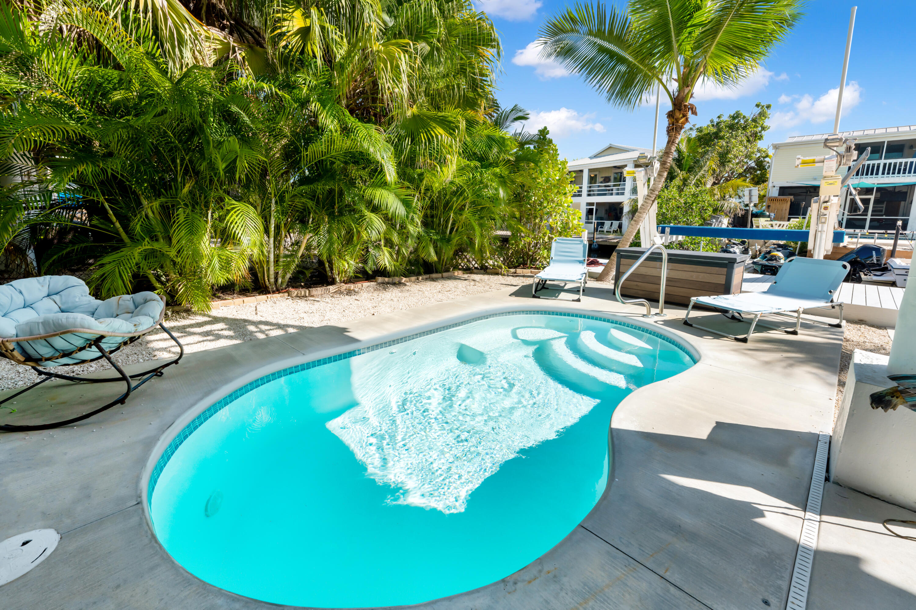 27416 Cayman Lane Property Photo 4