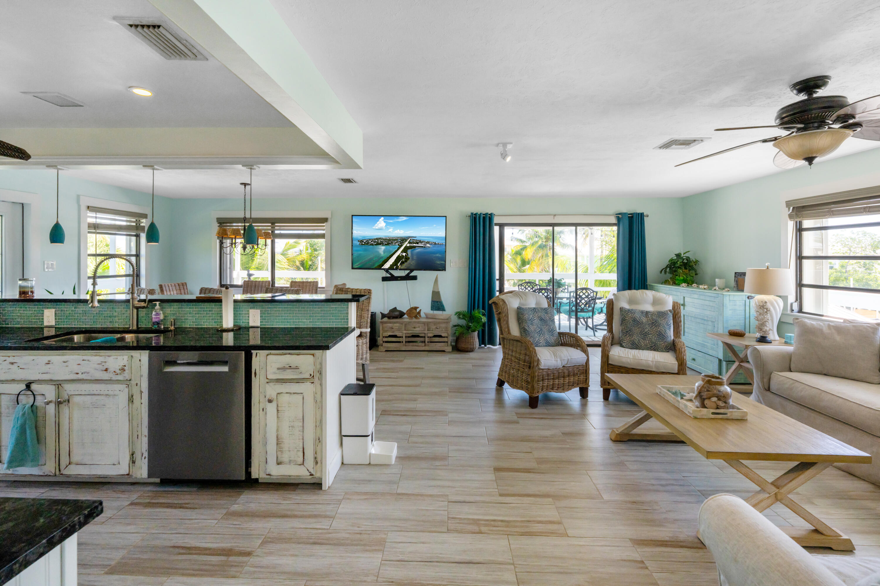 27416 Cayman Lane Property Photo 16