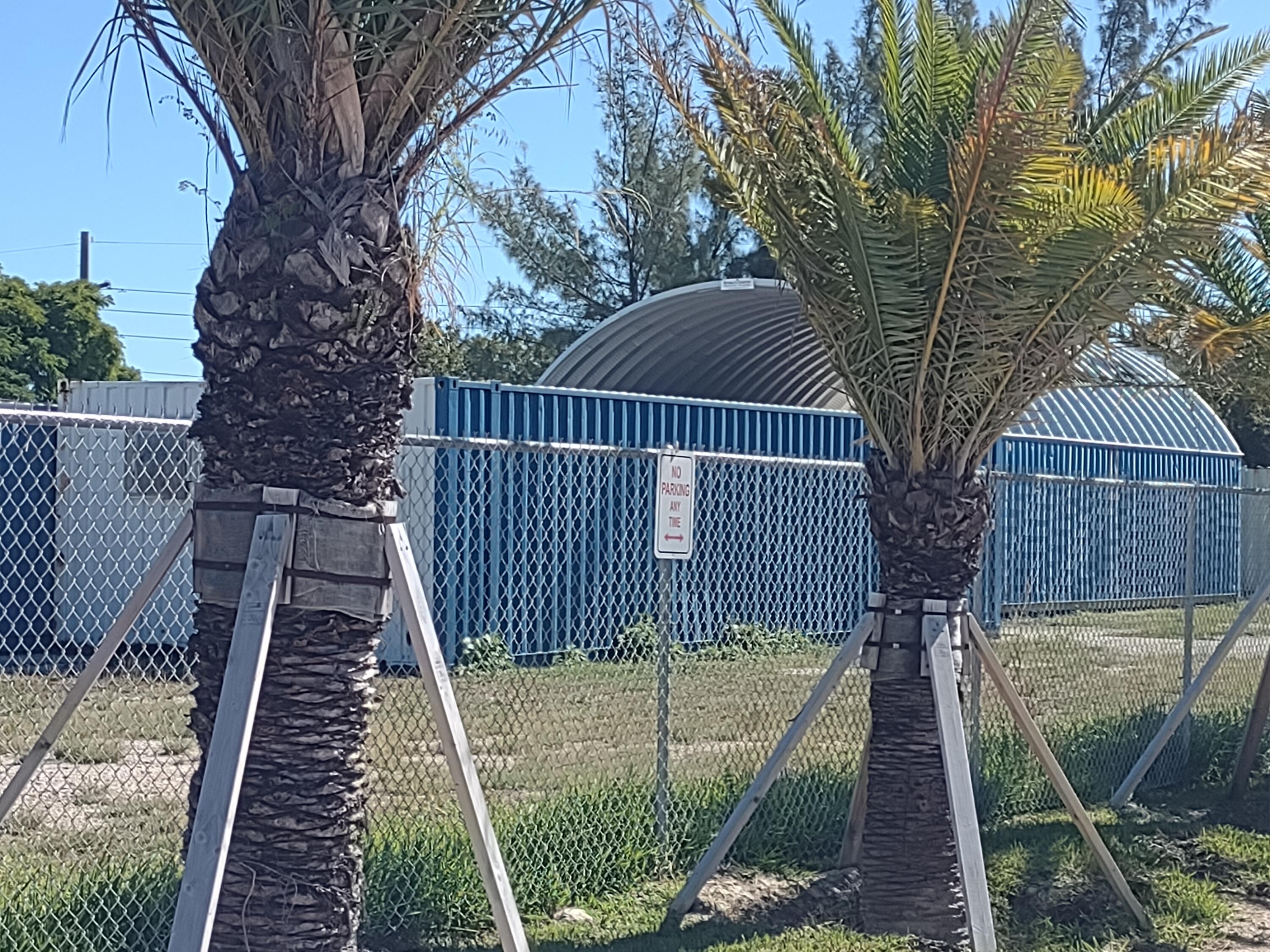 124 Toppino Industrial Drive Property Photo 2