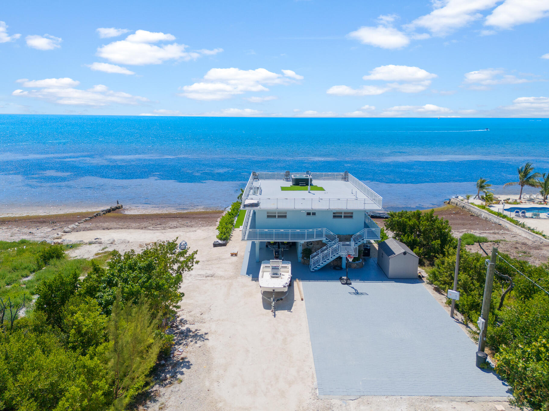 57652 Overseas Highway Property Photo 3