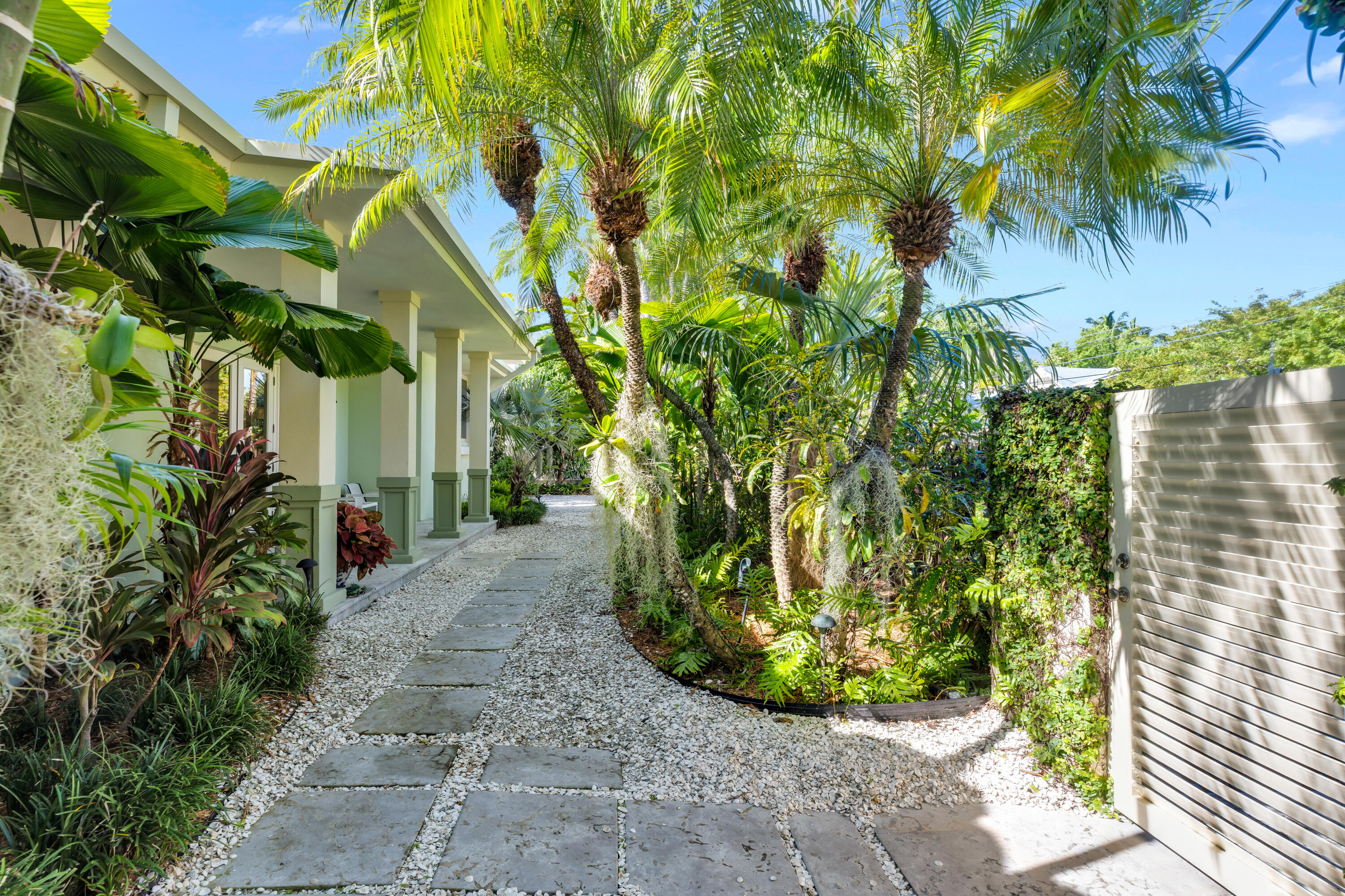 1028 Flagler Avenue Property Photo 12
