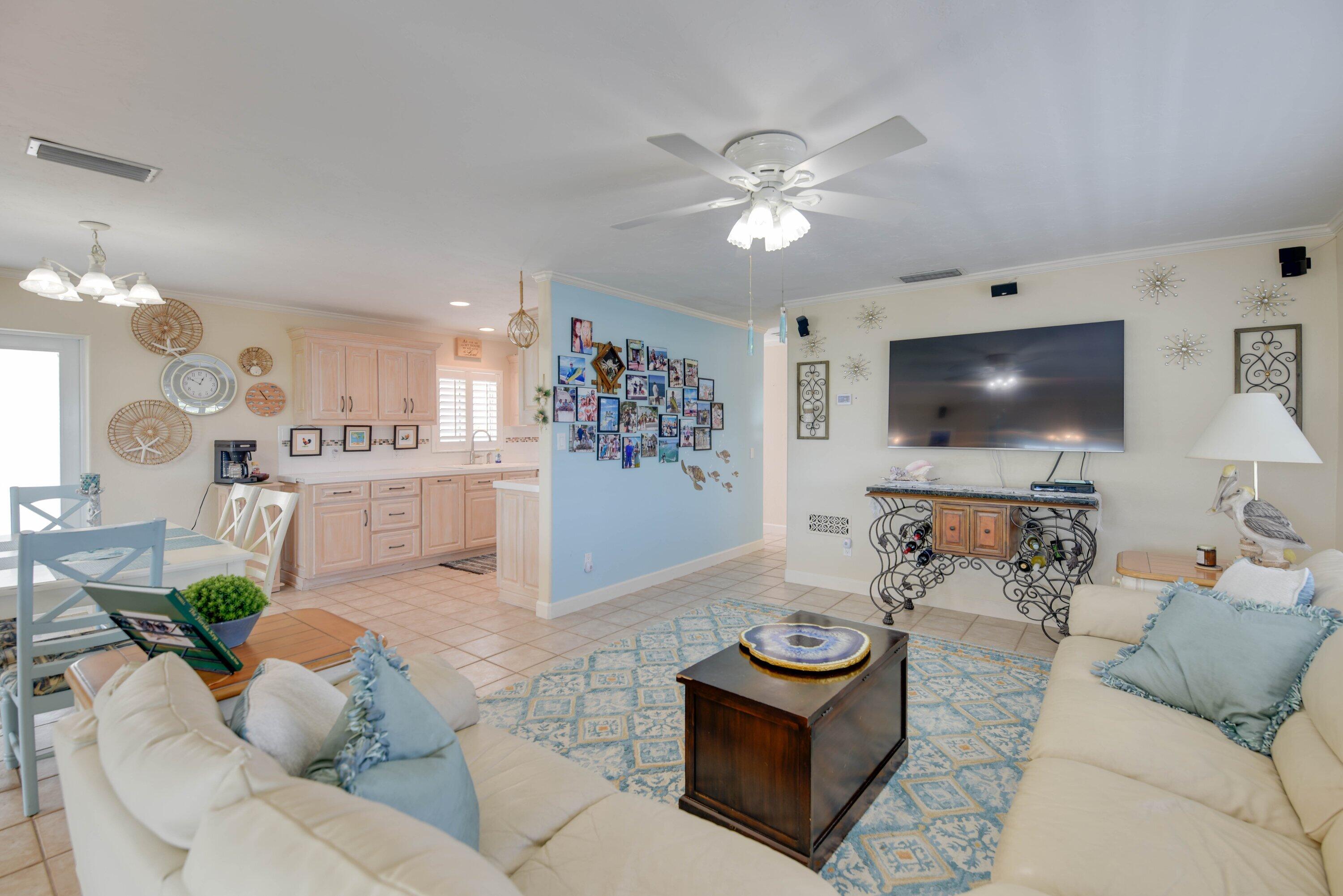 86 S Airport Drive Property Photo 5