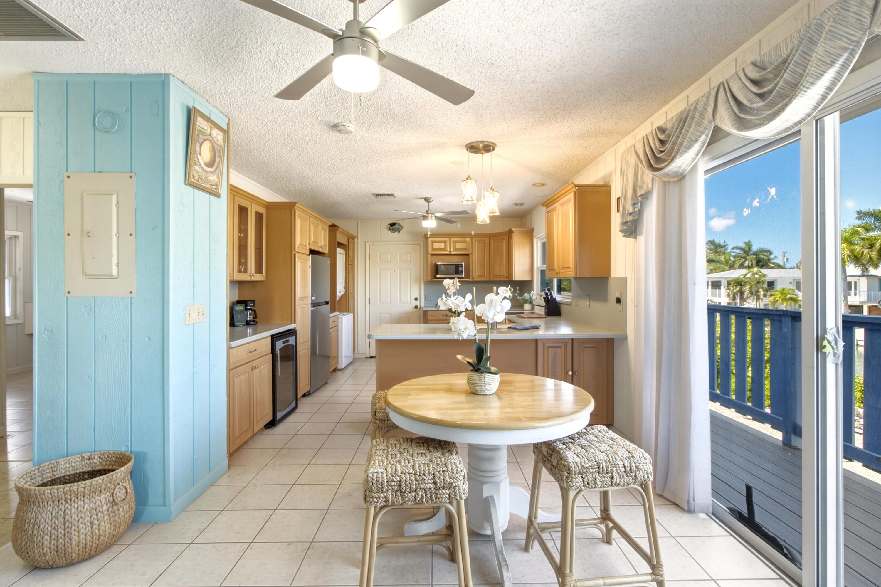 17155 W Hibiscus Lane Property Photo 10