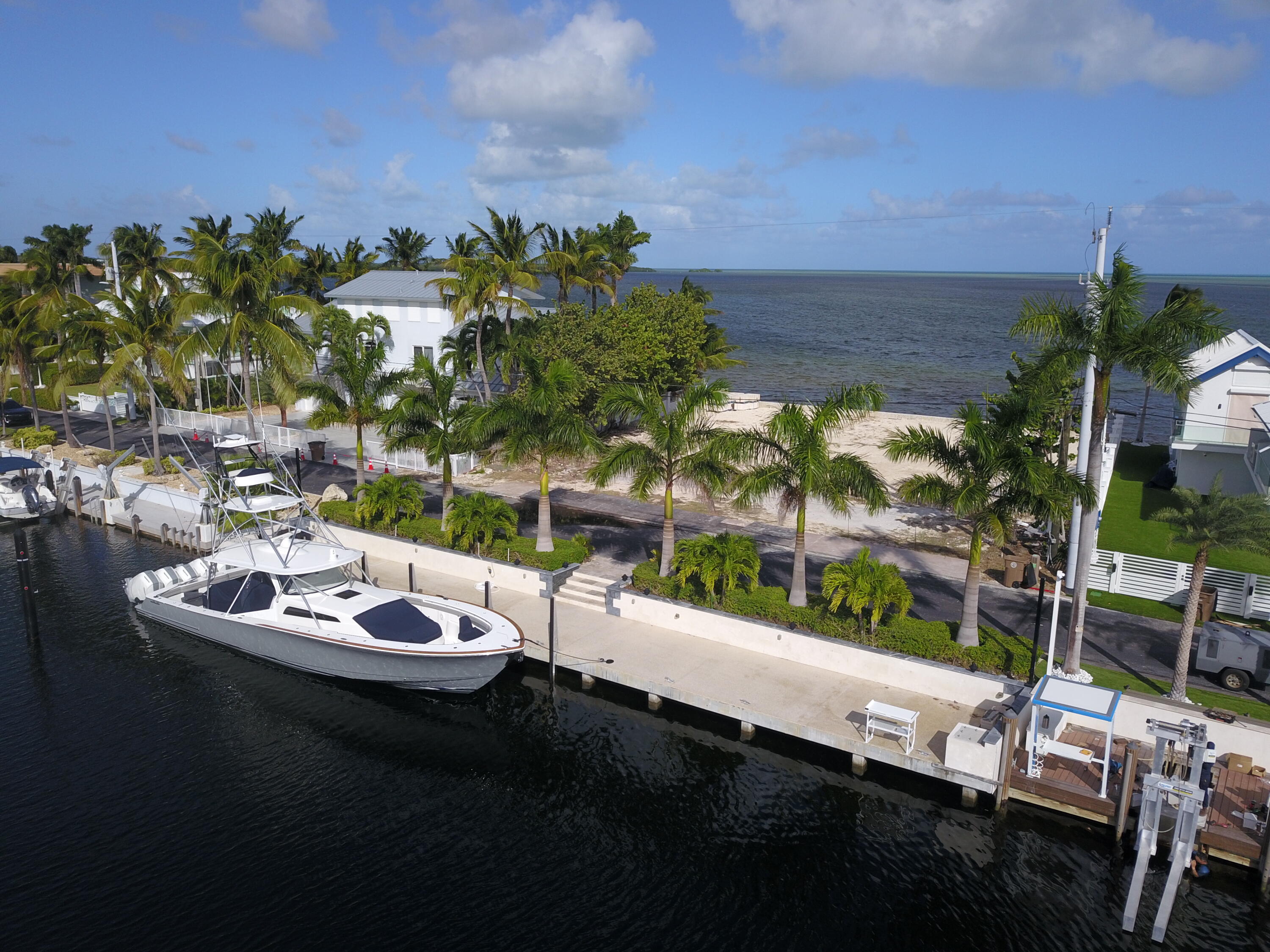 554 Ocean Cay Drive Property Photo 10