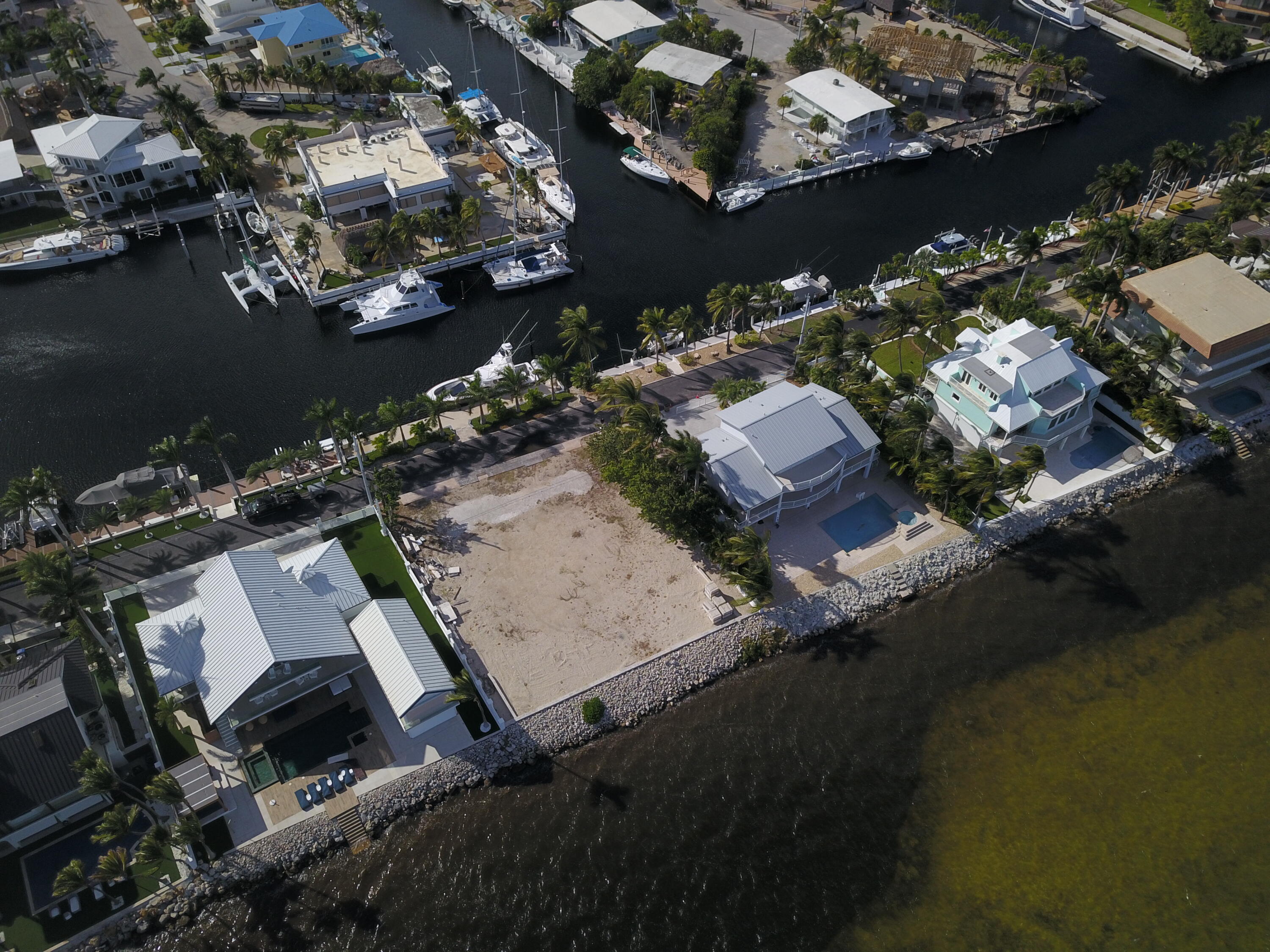 554 Ocean Cay Drive Property Photo 14