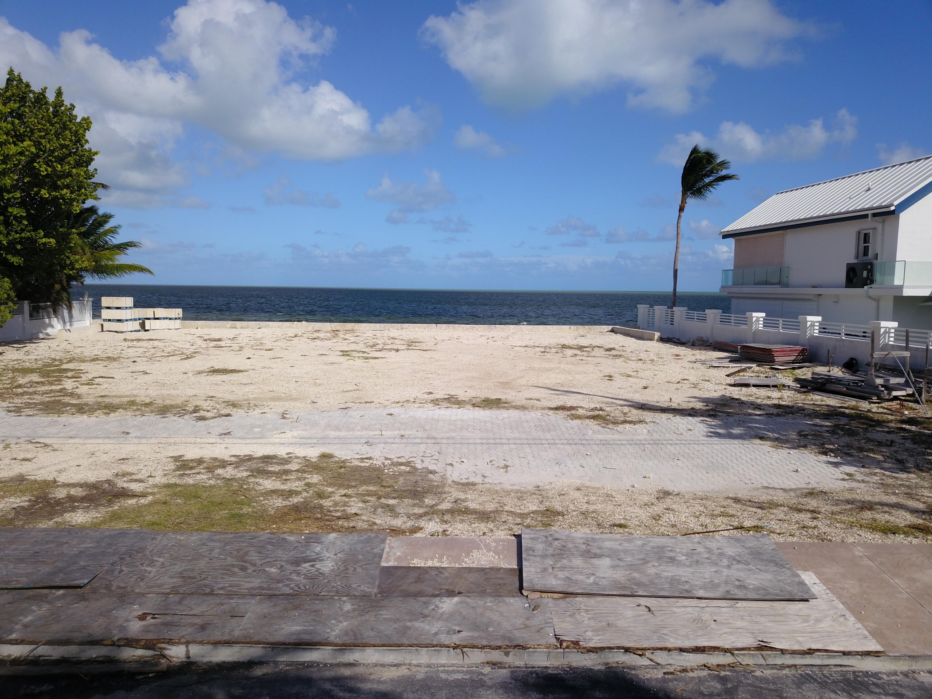 554 Ocean Cay Drive Property Photo 19