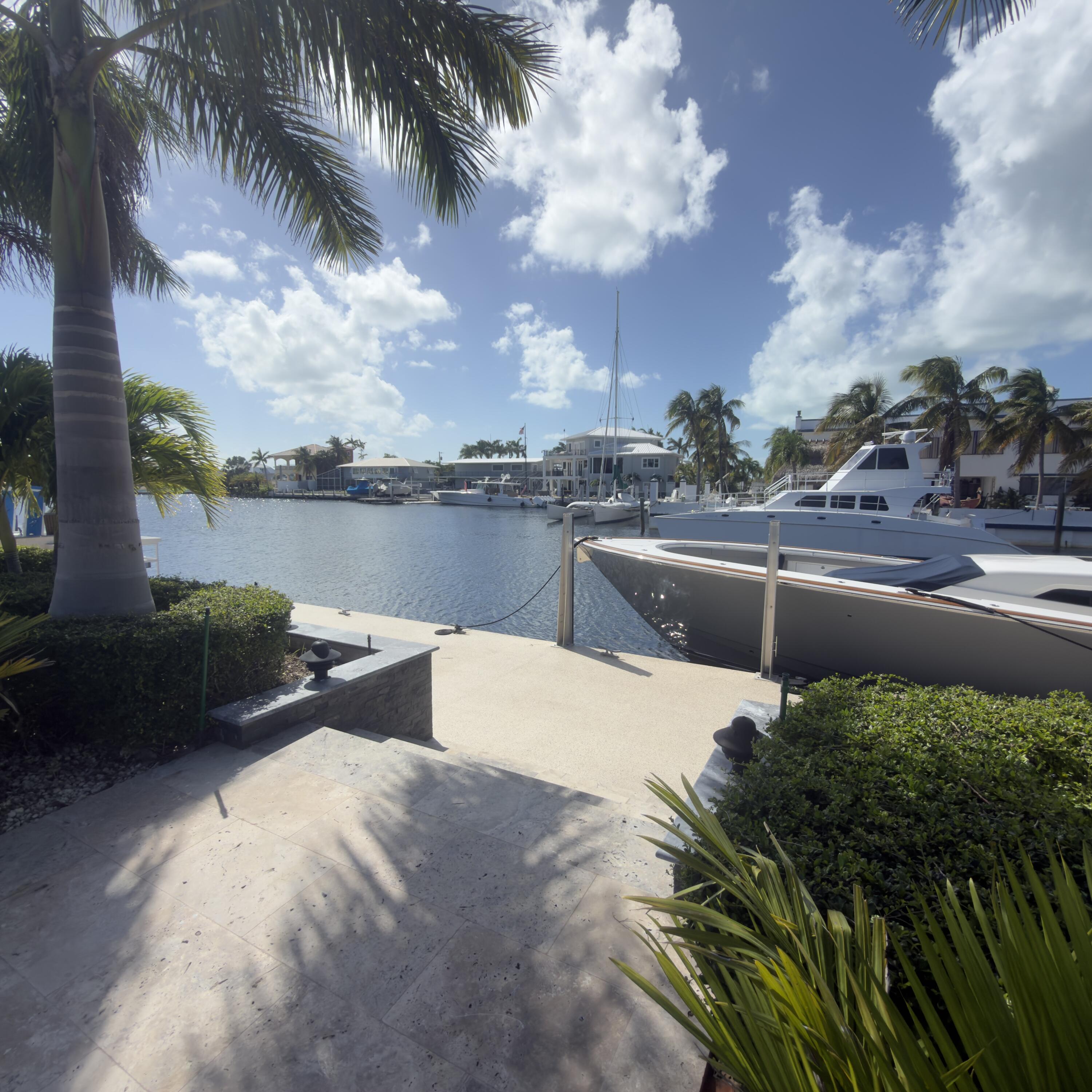 554 Ocean Cay Drive Property Photo 20
