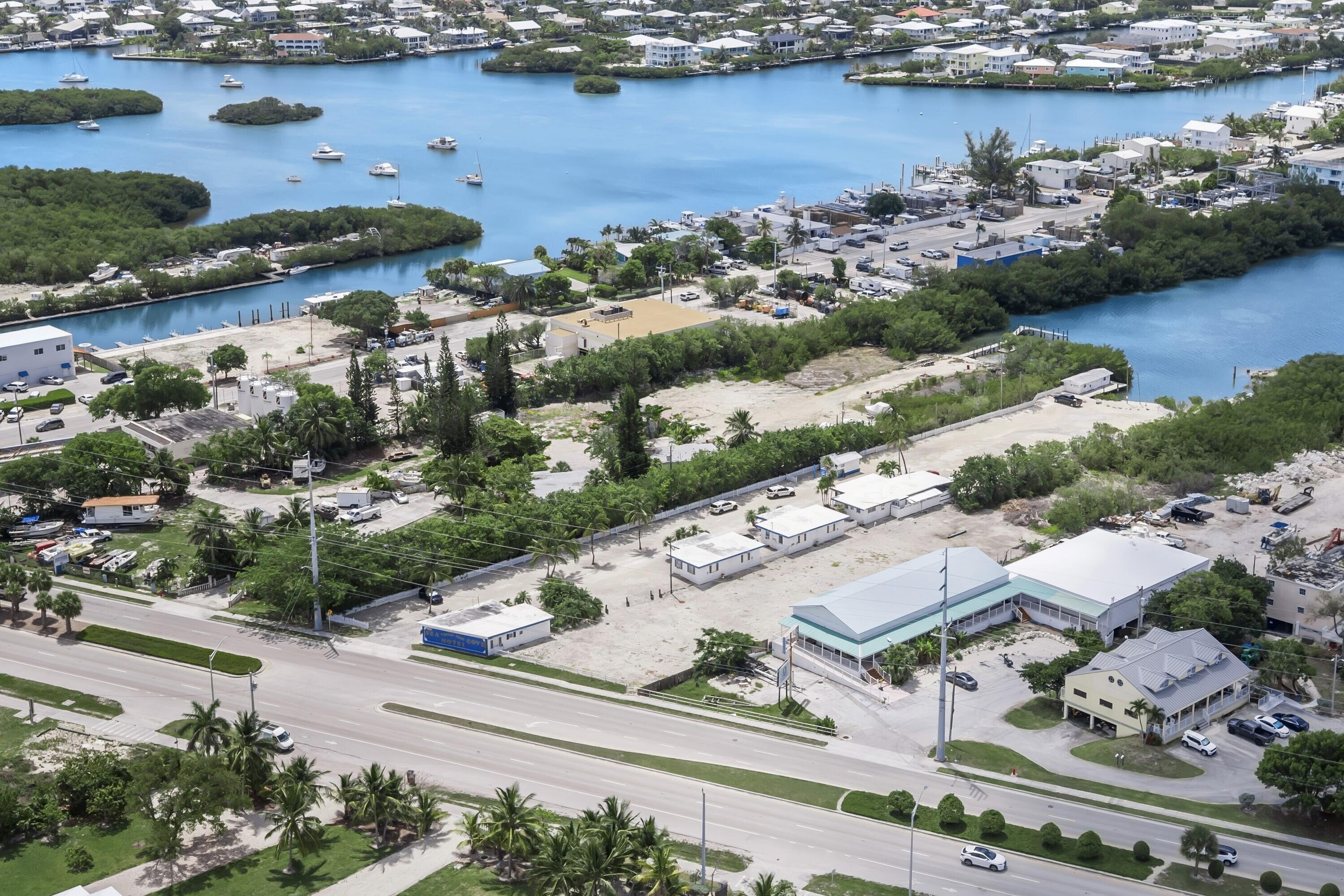 13755 Overseas Highway Property Photo 2