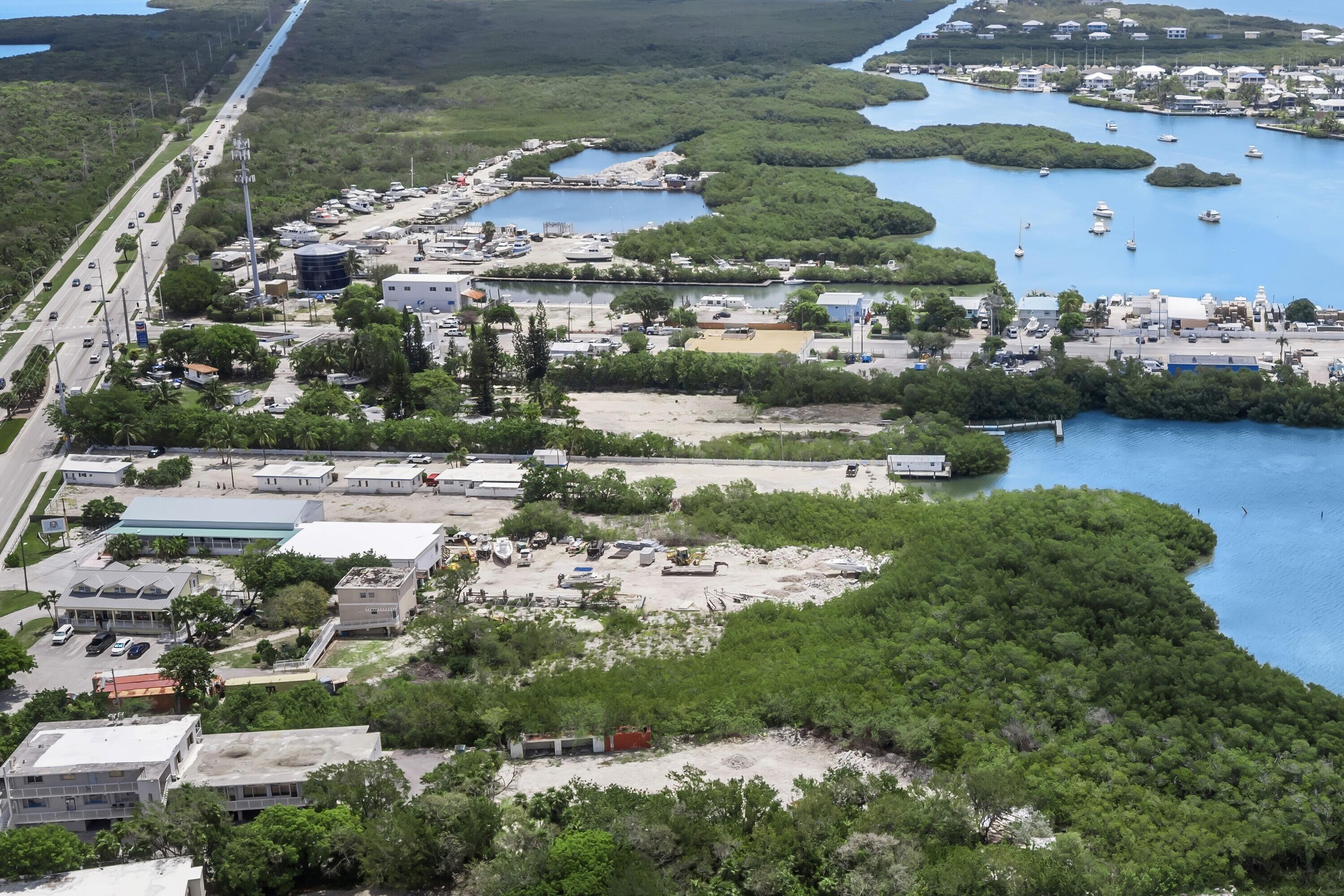 13755 Overseas Highway Property Photo 3