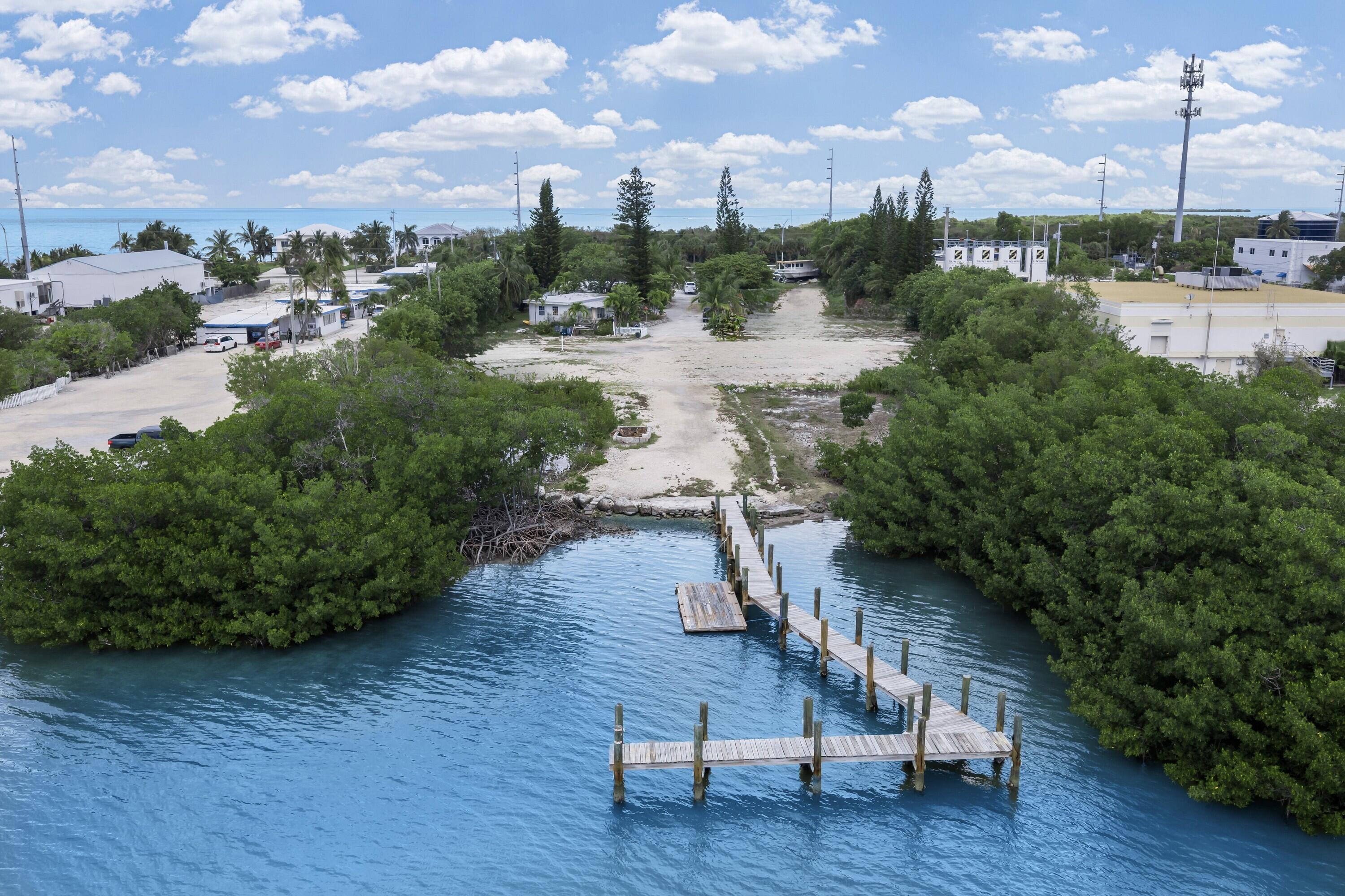 13755 Overseas Highway Property Photo 5