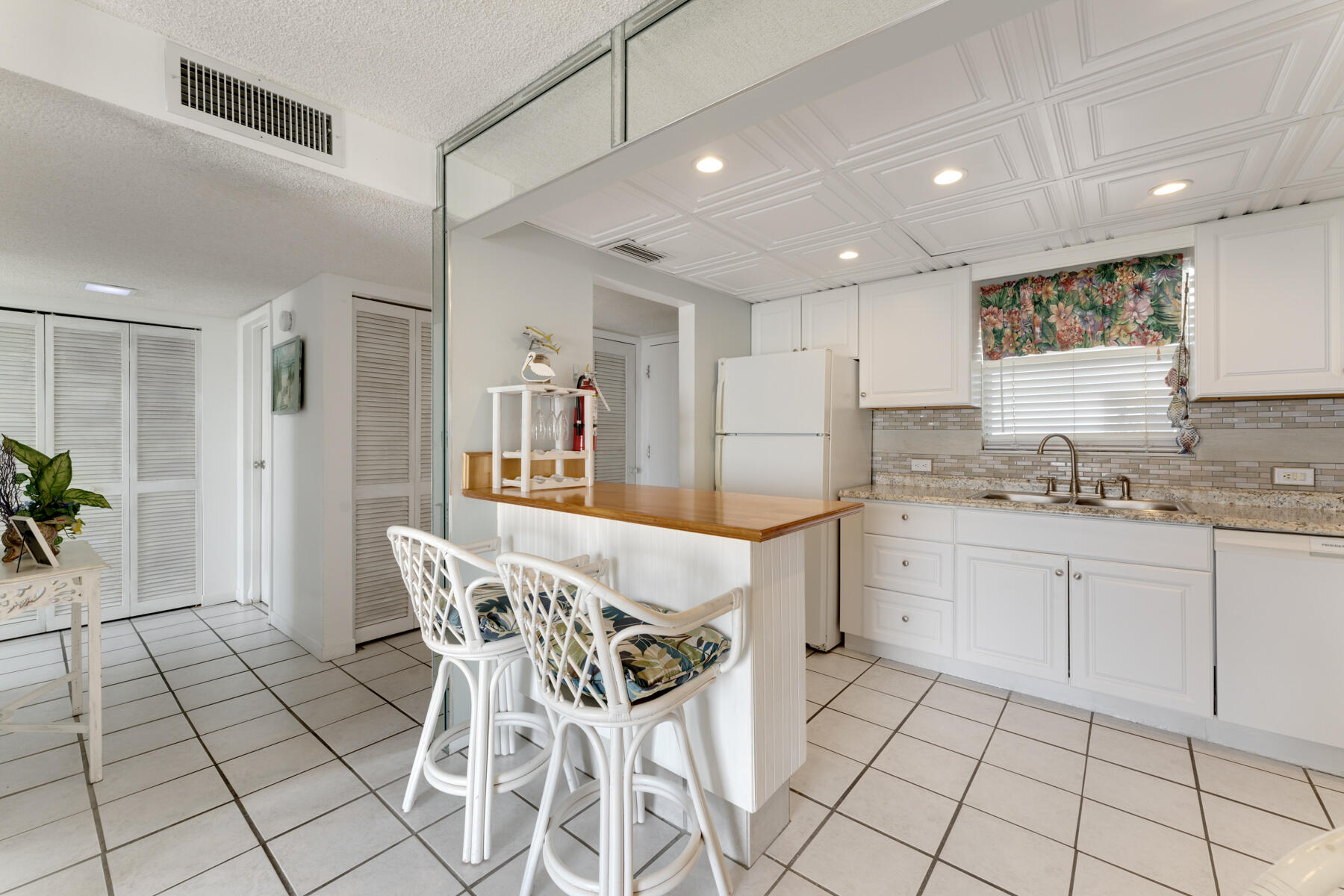 200 Wrenn Street Apt 601 Property Photo 5