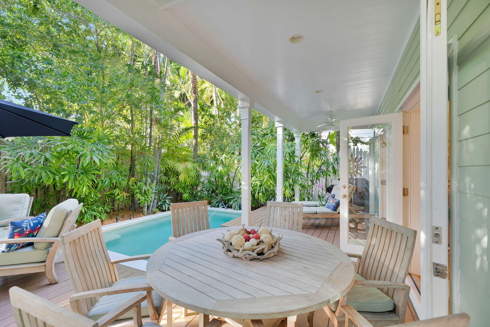 410 Louisa Street Property Photo 21