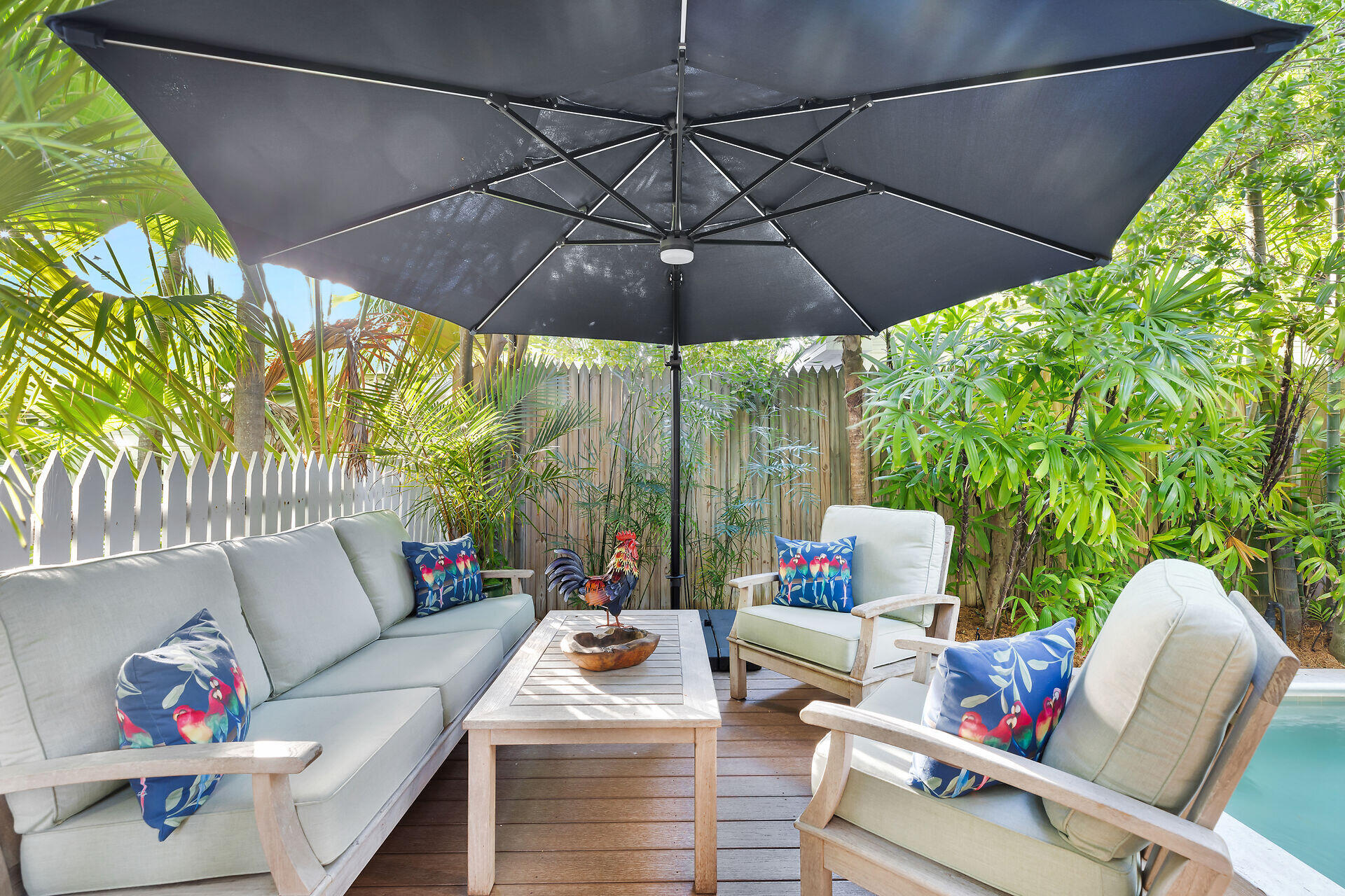 410 Louisa Street Property Photo 24
