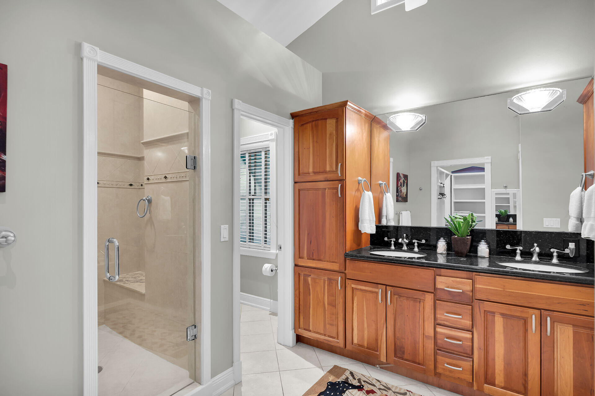 410 Louisa Street Property Photo 29