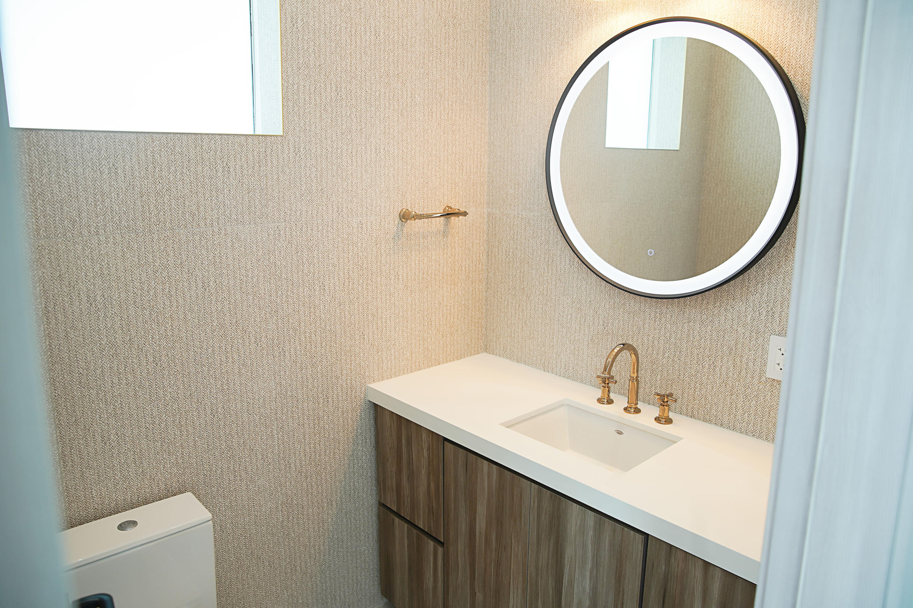 259 Saint Thomas Avenue Property Photo 17