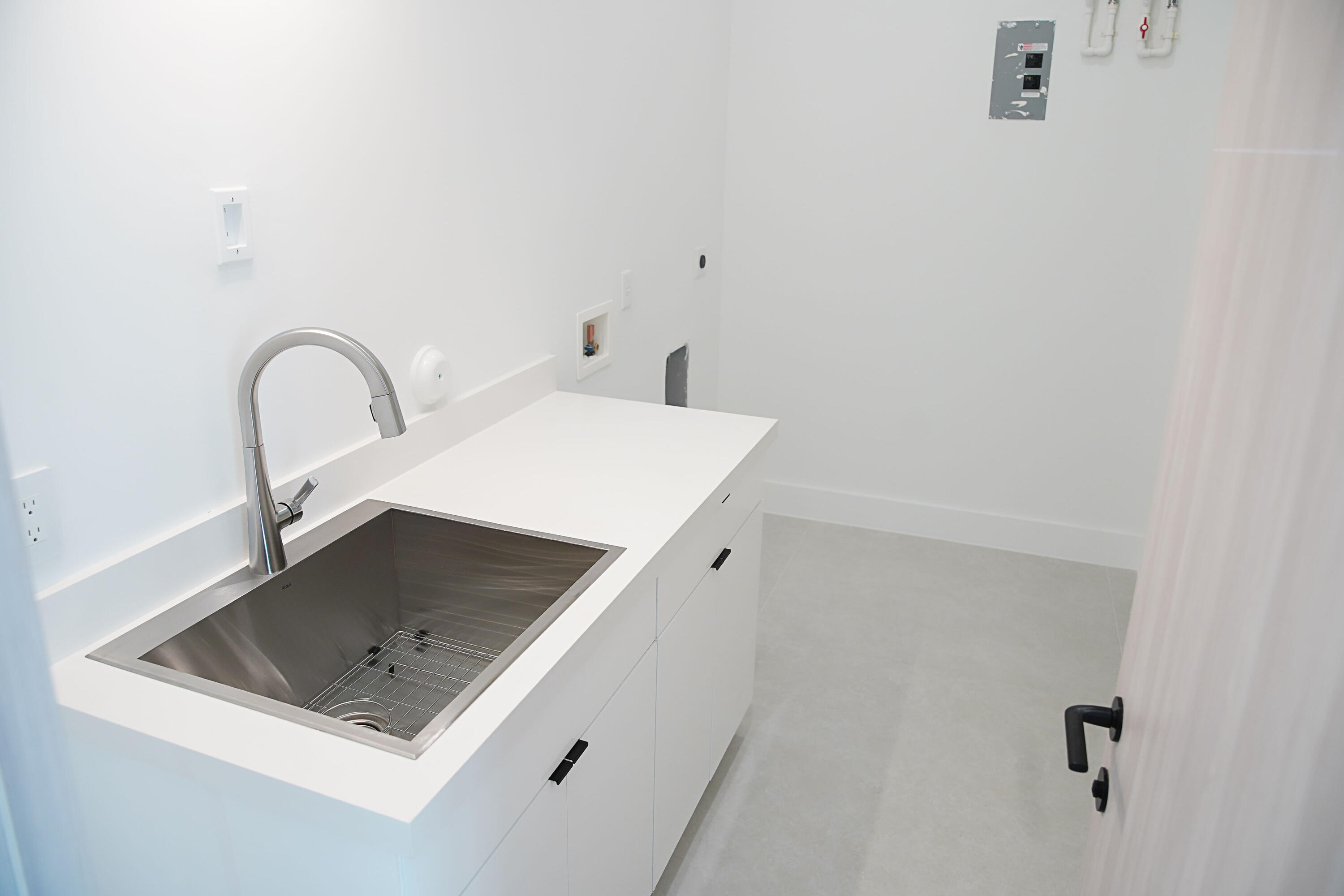 259 Saint Thomas Avenue Property Photo 18