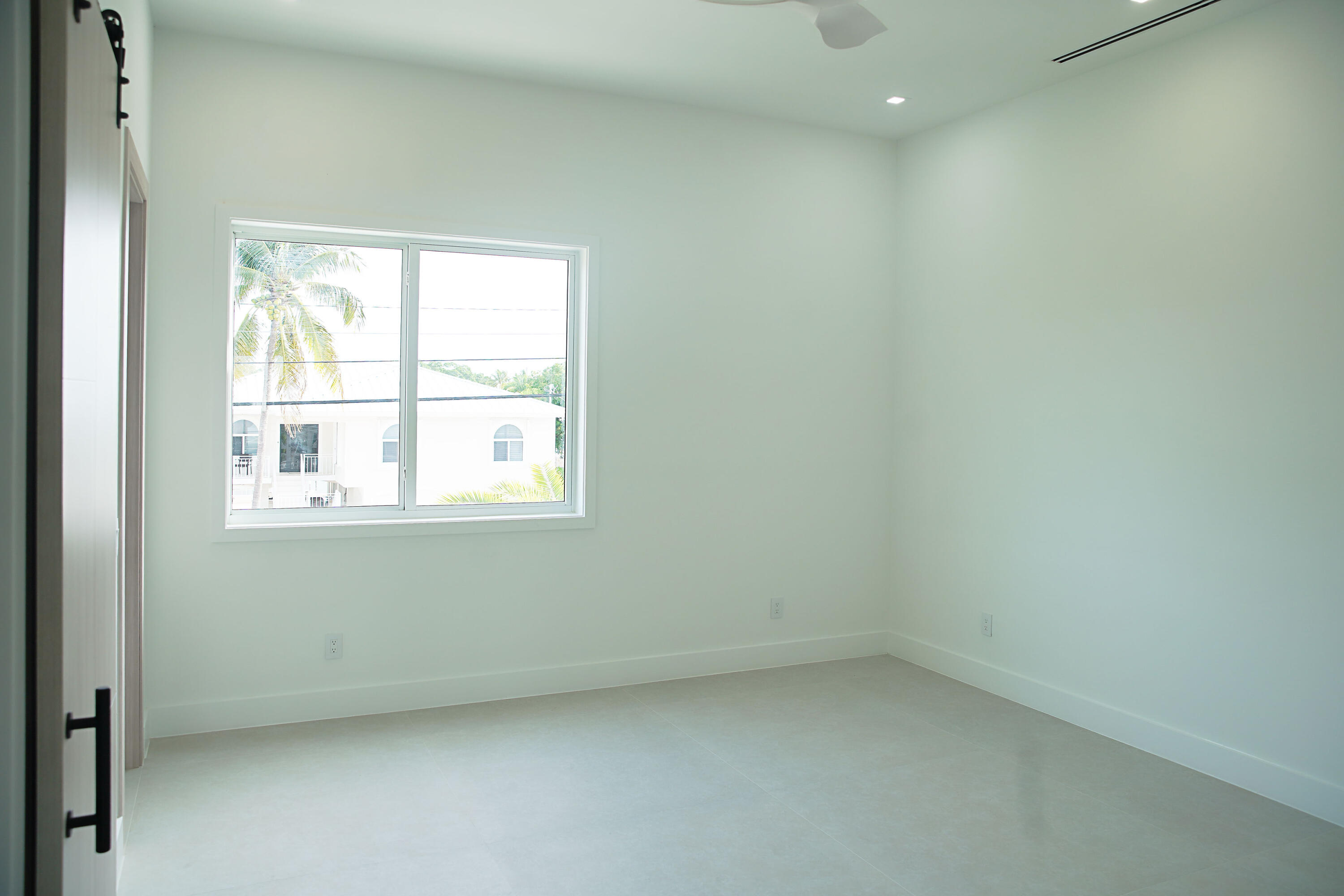 259 Saint Thomas Avenue Property Photo 19